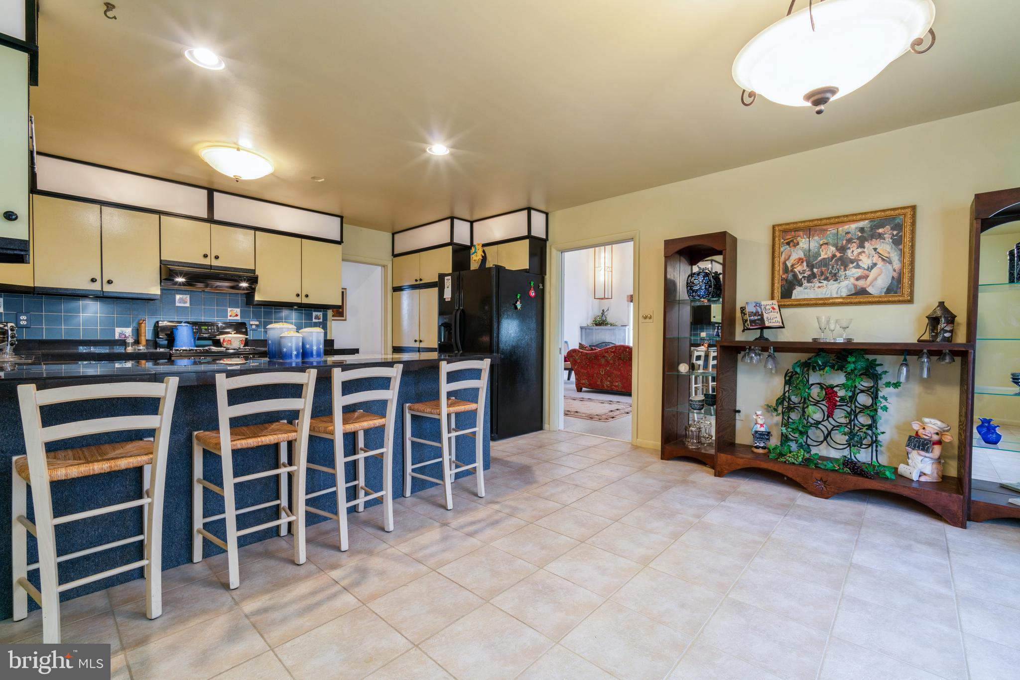 LONG BRANCH ACRE - Residential