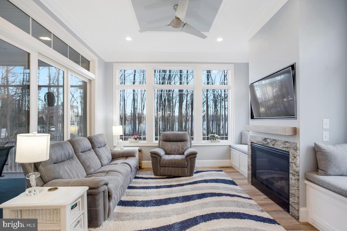 HERALD HARBOR - Residential