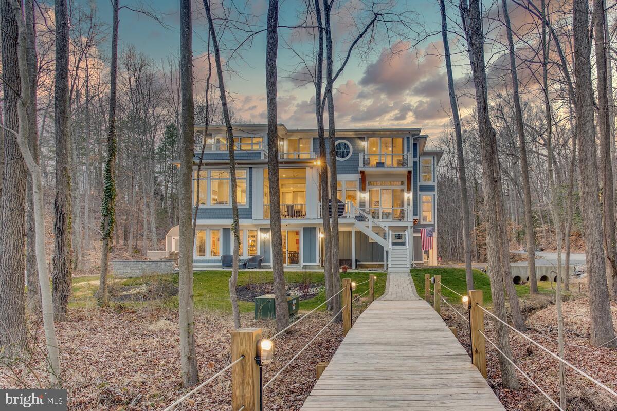 HERALD HARBOR - Residential