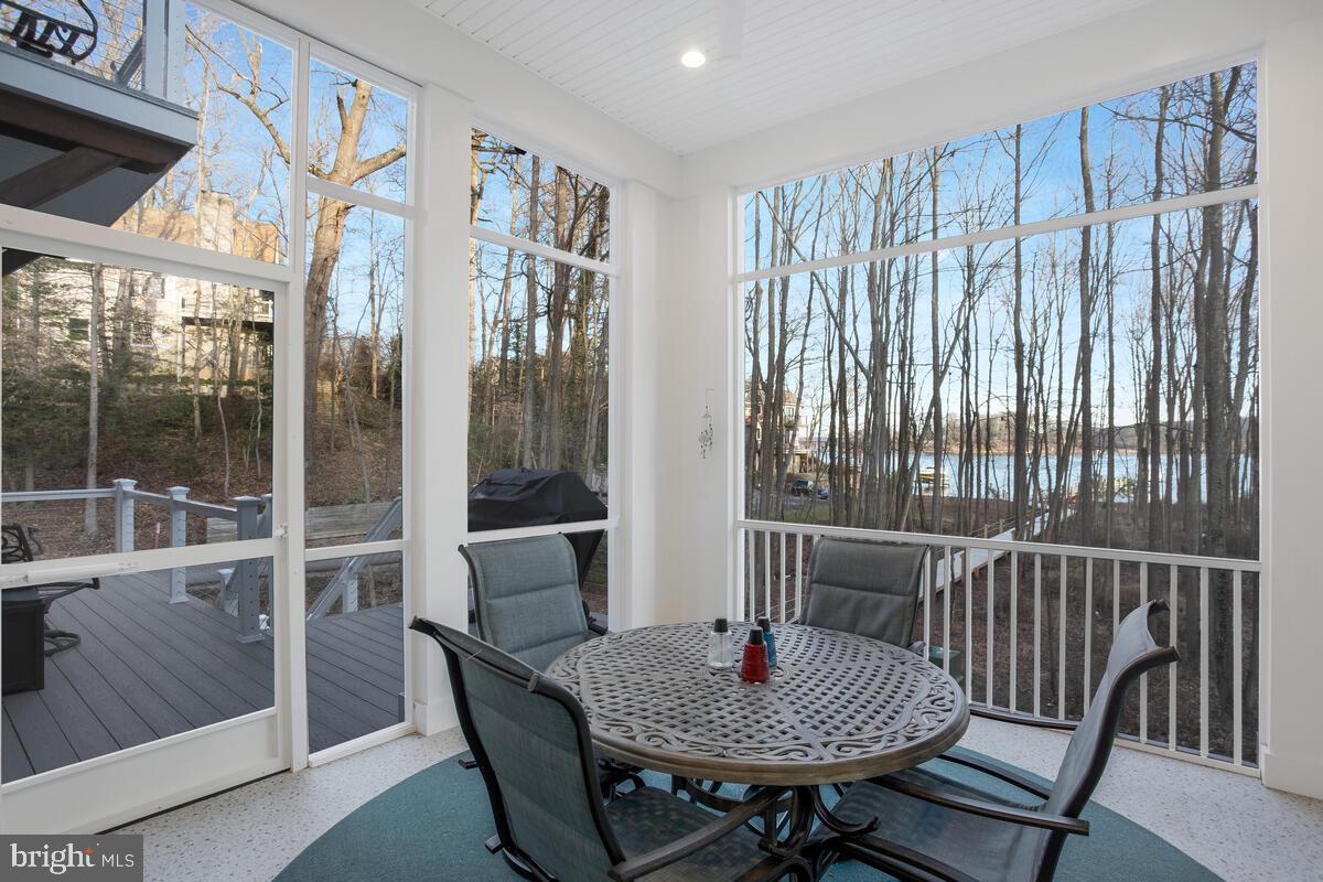 HERALD HARBOR - Residential