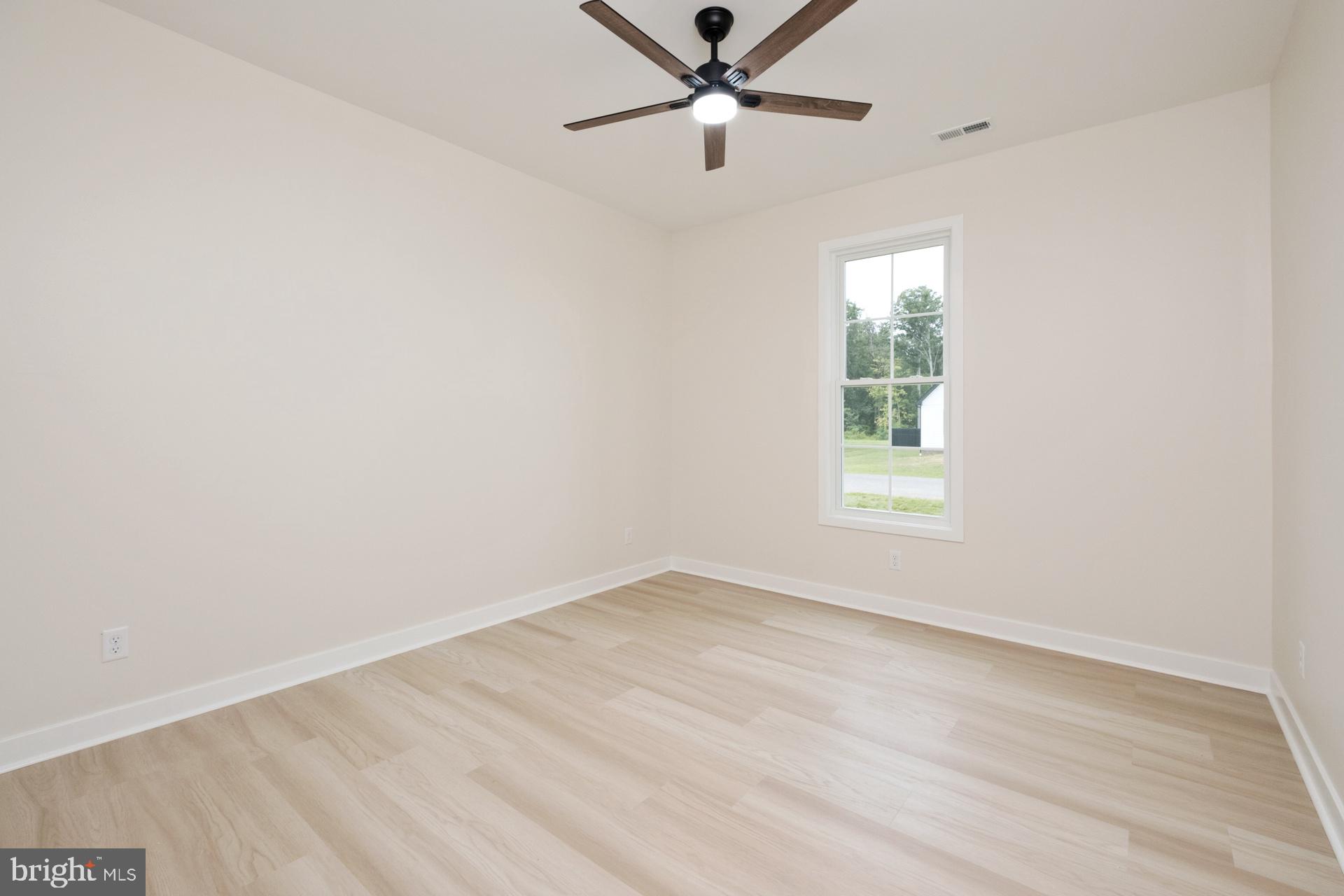 THE PONDS - Residential