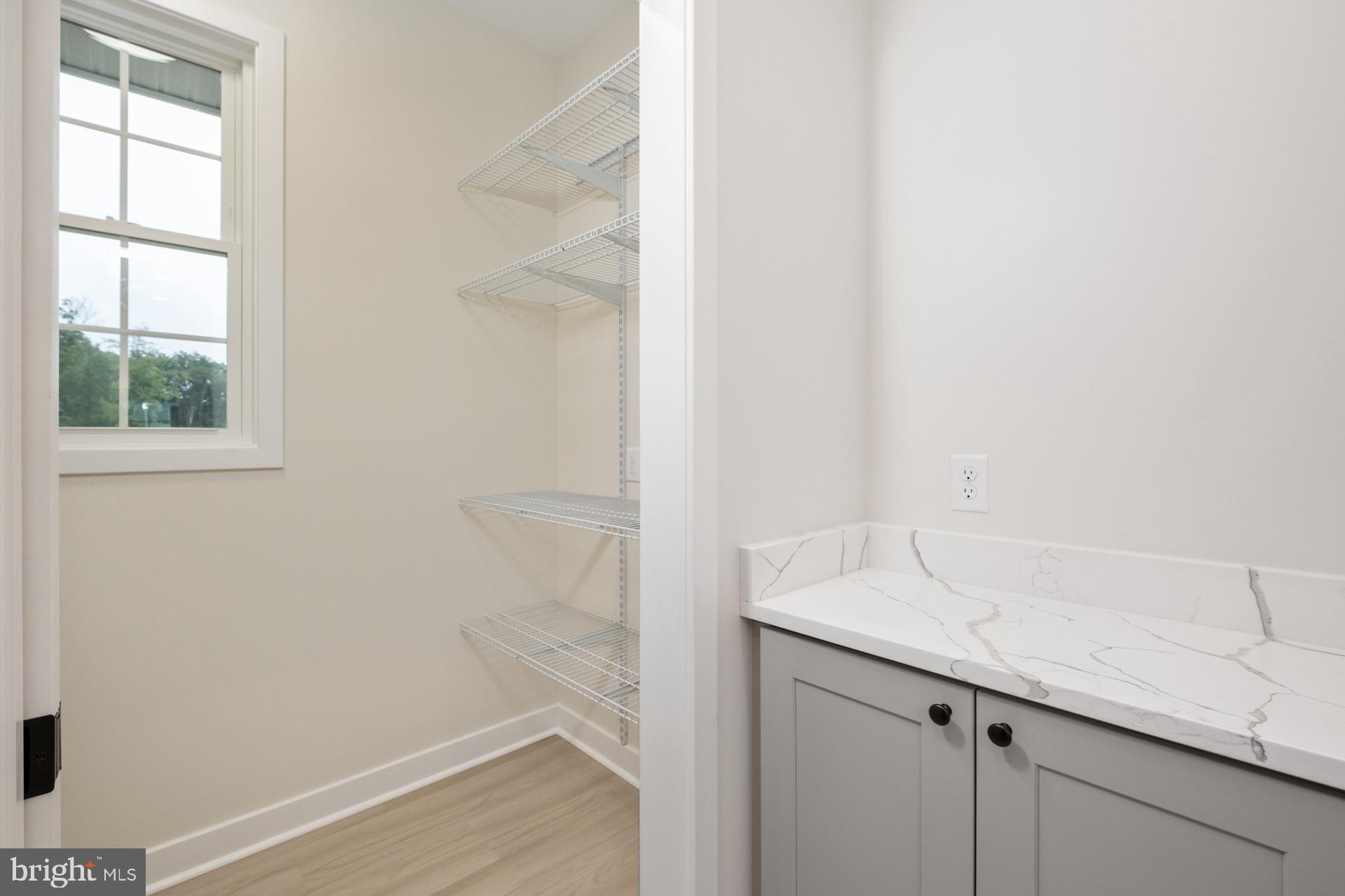 THE PONDS - Residential