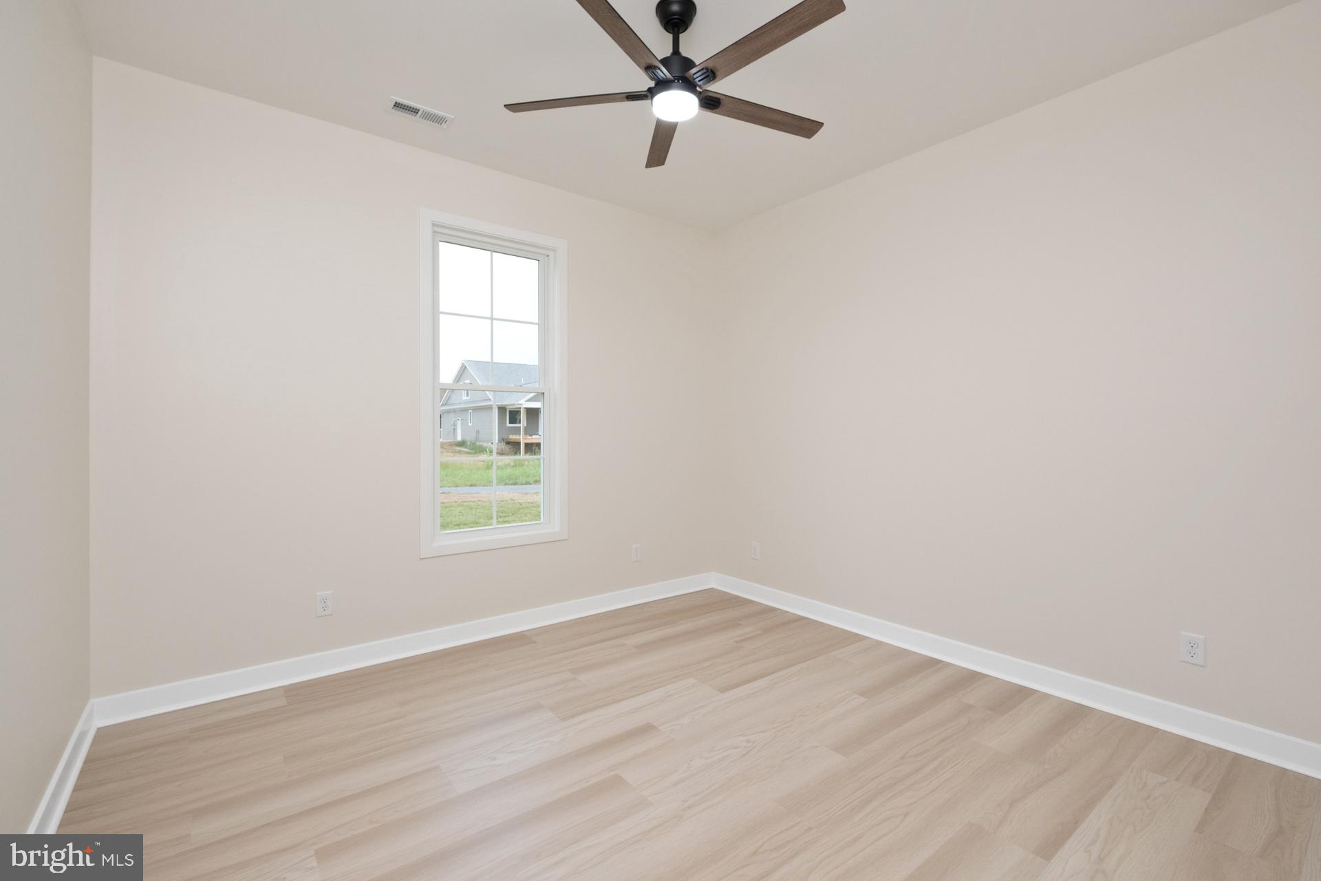 THE PONDS - Residential