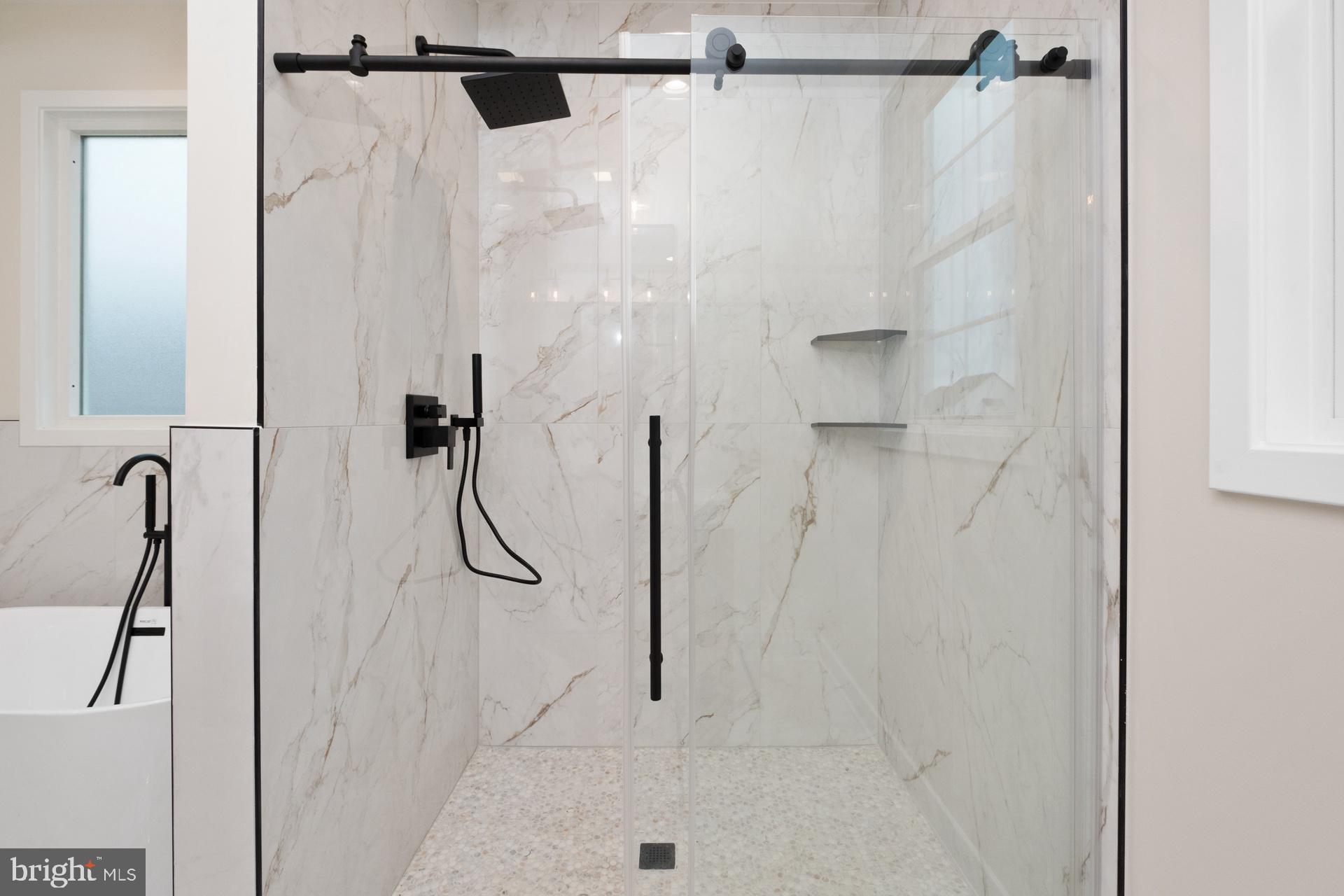 THE PONDS - Residential