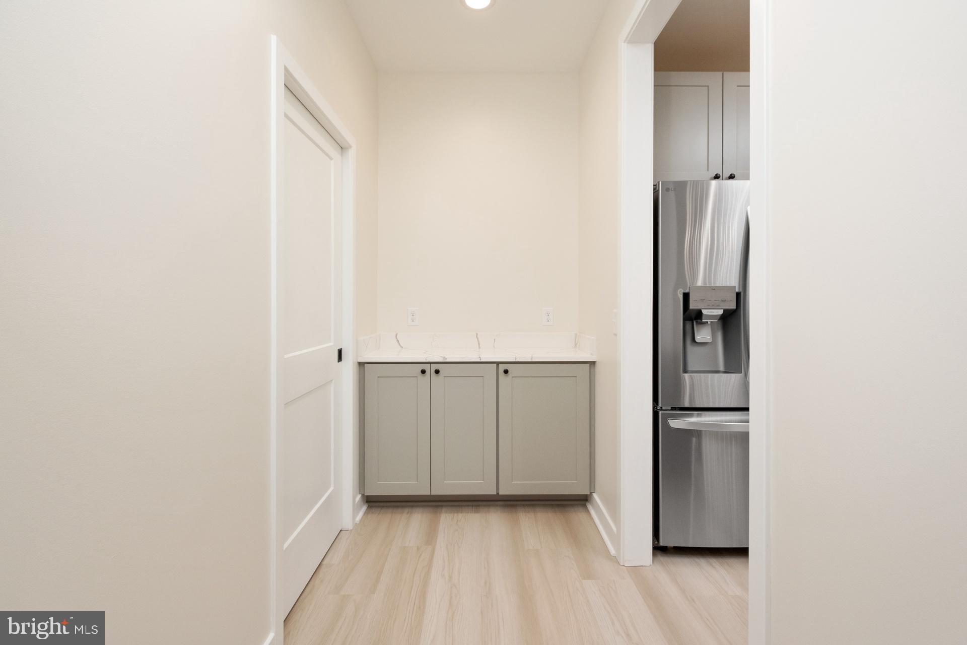 THE PONDS - Residential