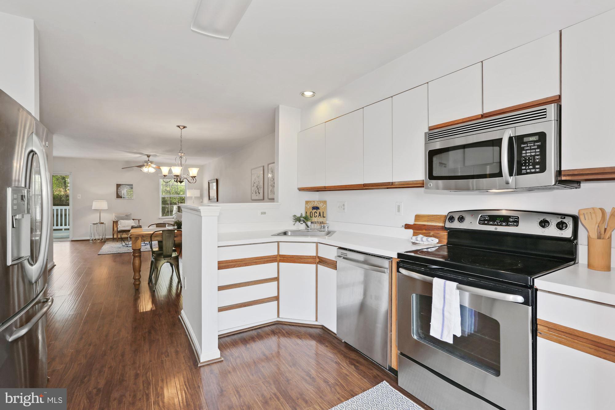 THE HILLS - Residential