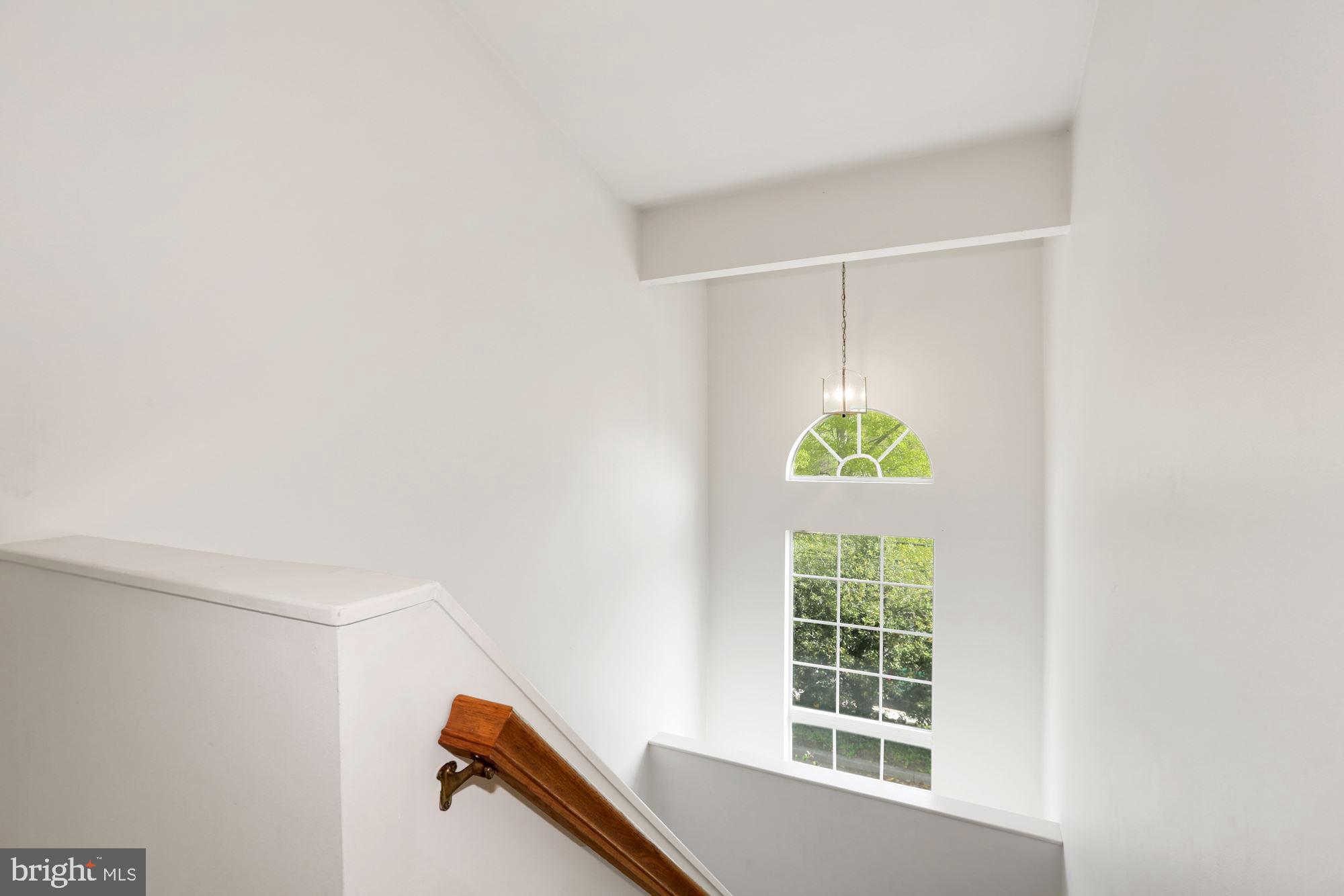 THE HILLS - Residential