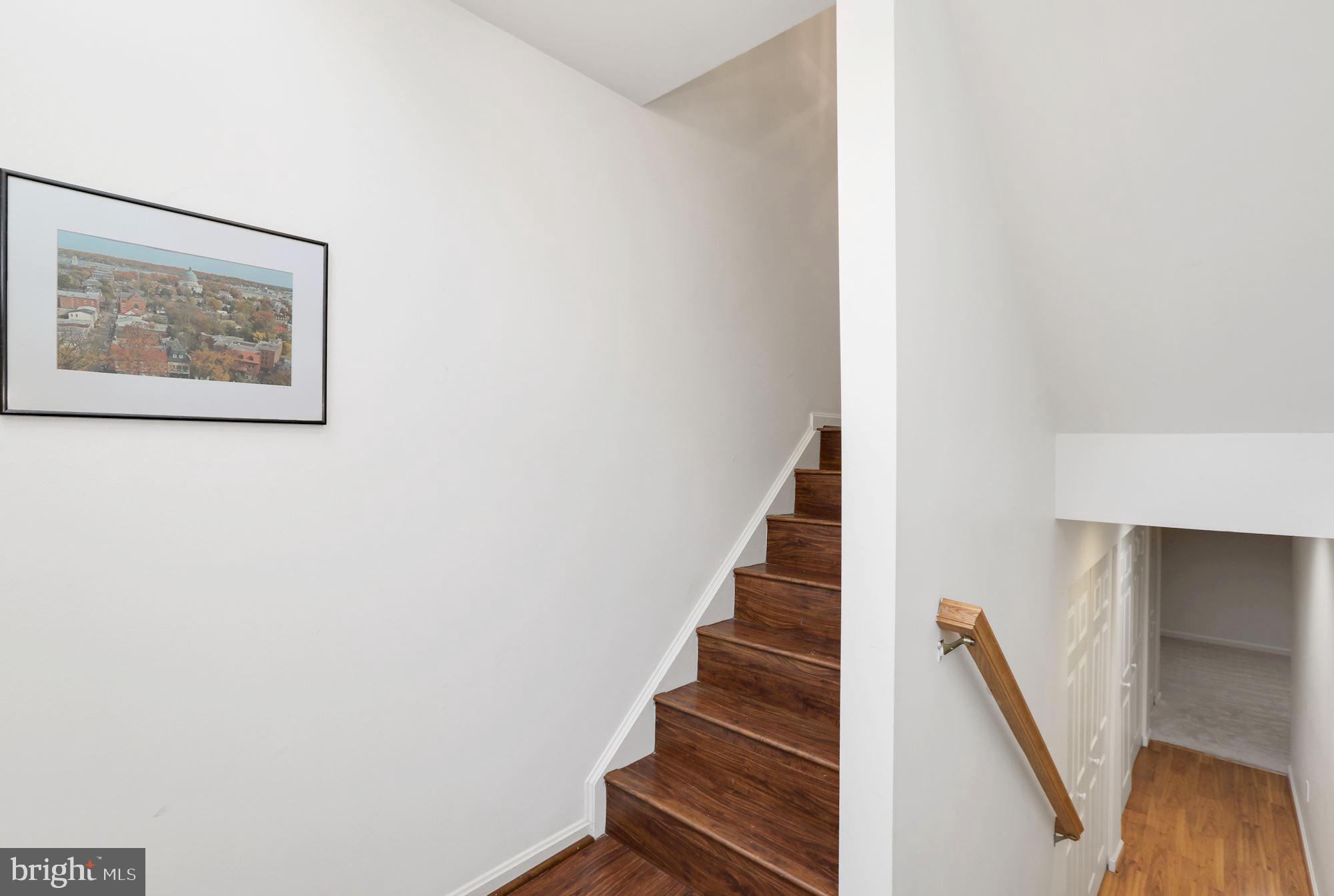 THE HILLS - Residential