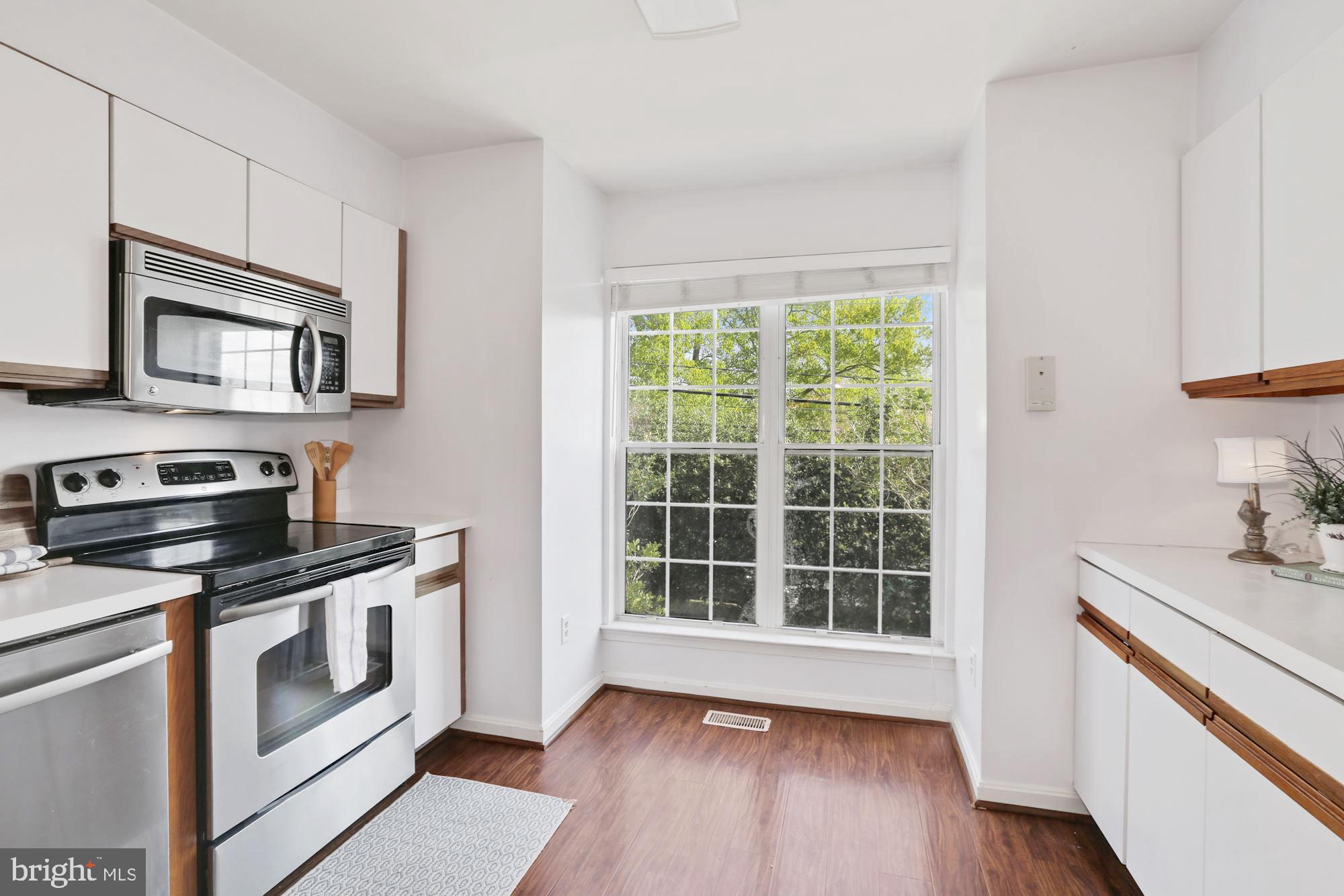 THE HILLS - Residential