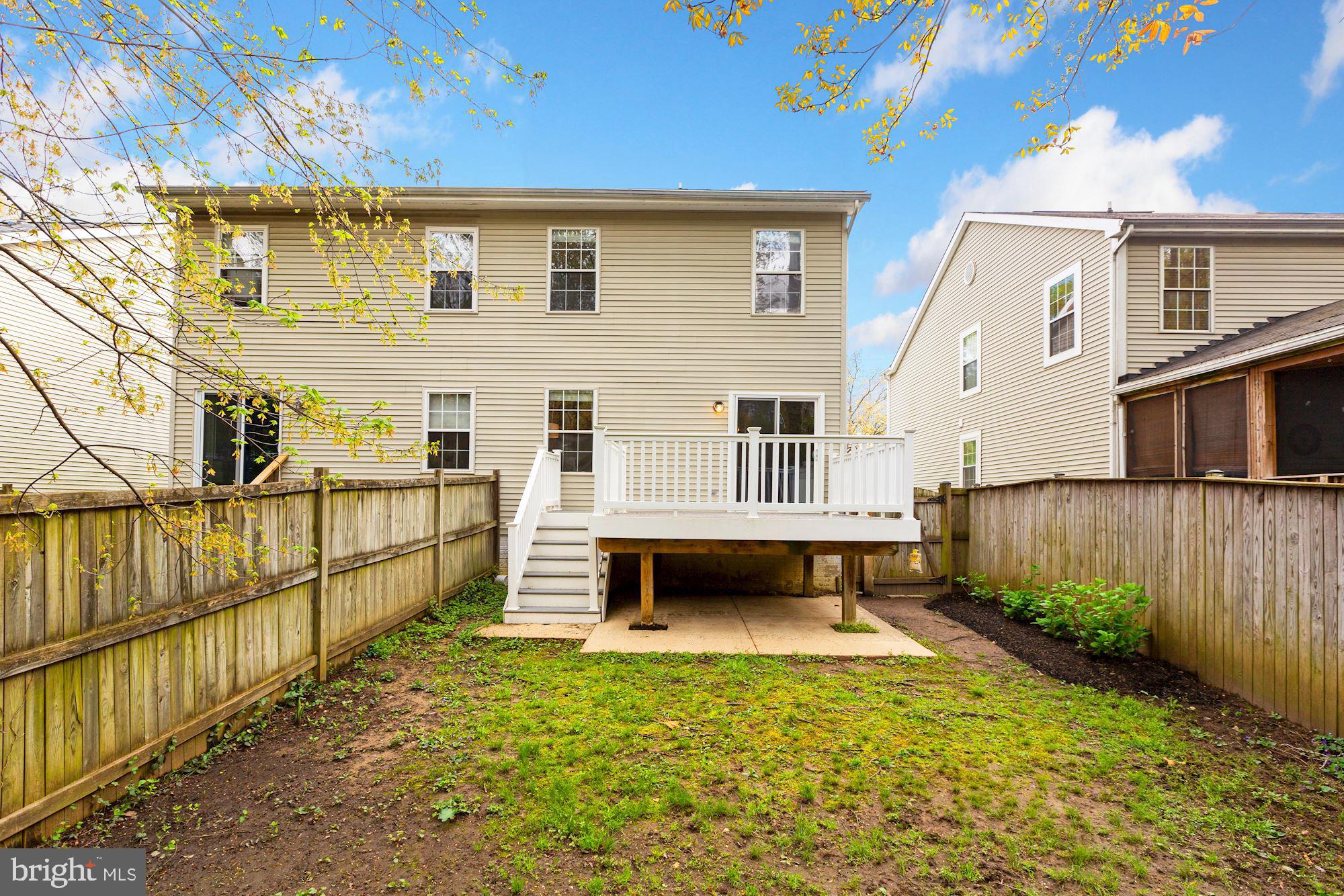 THE HILLS - Residential