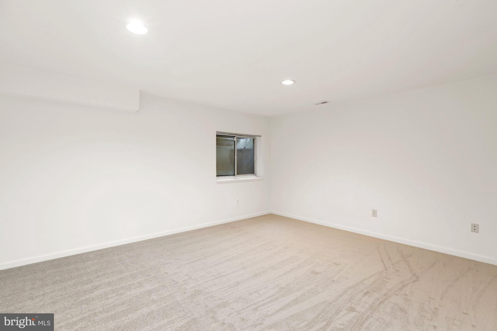 THE HILLS - Residential