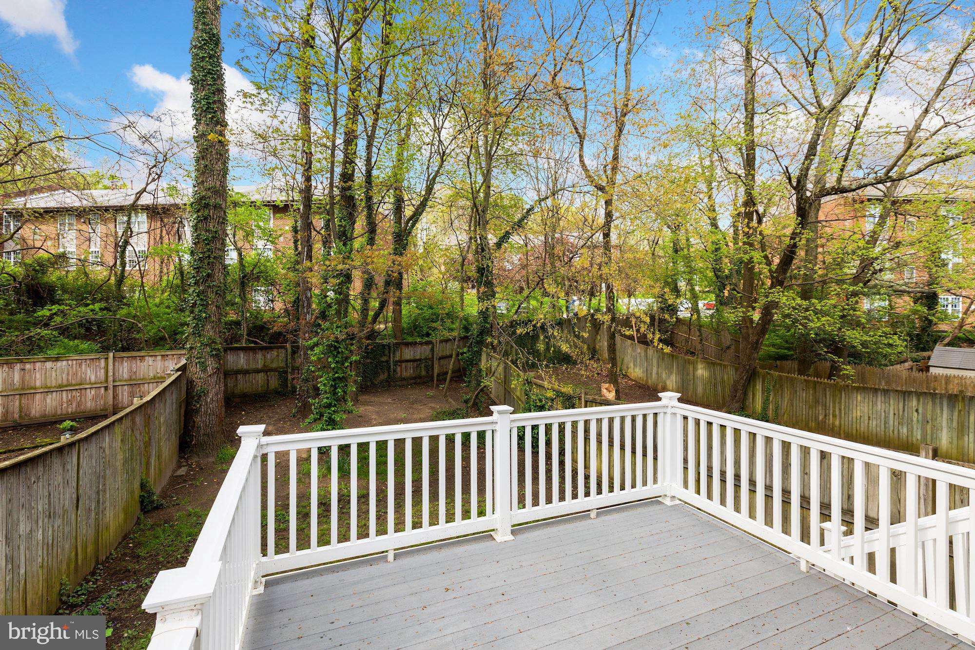 THE HILLS - Residential