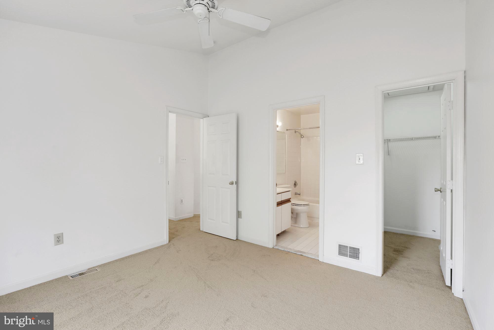 THE HILLS - Residential