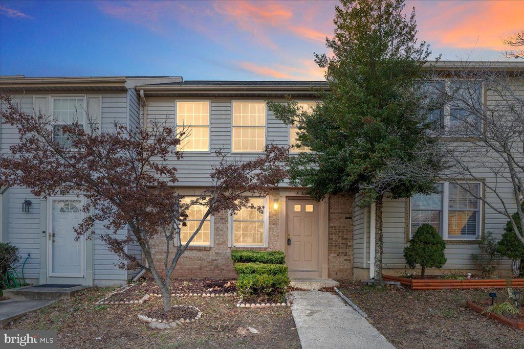 Photo of 6320 Lightburn Court, CENTREVILLE, VA 20120 (MLS # VAFX2268008)