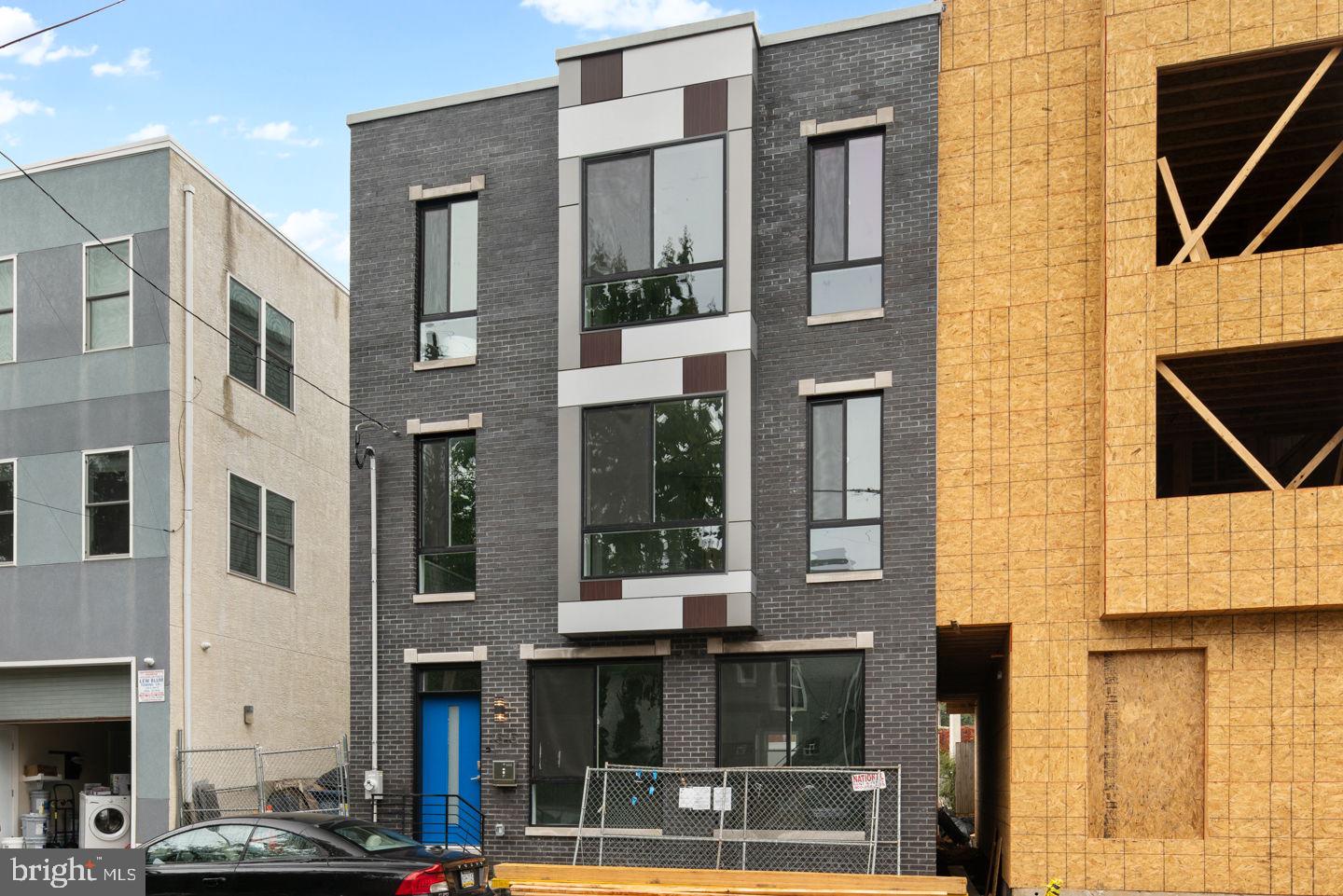 FRANCISVILLE - Residential