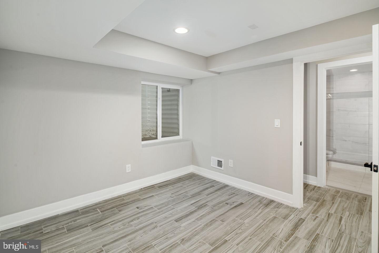 FRANCISVILLE - Residential