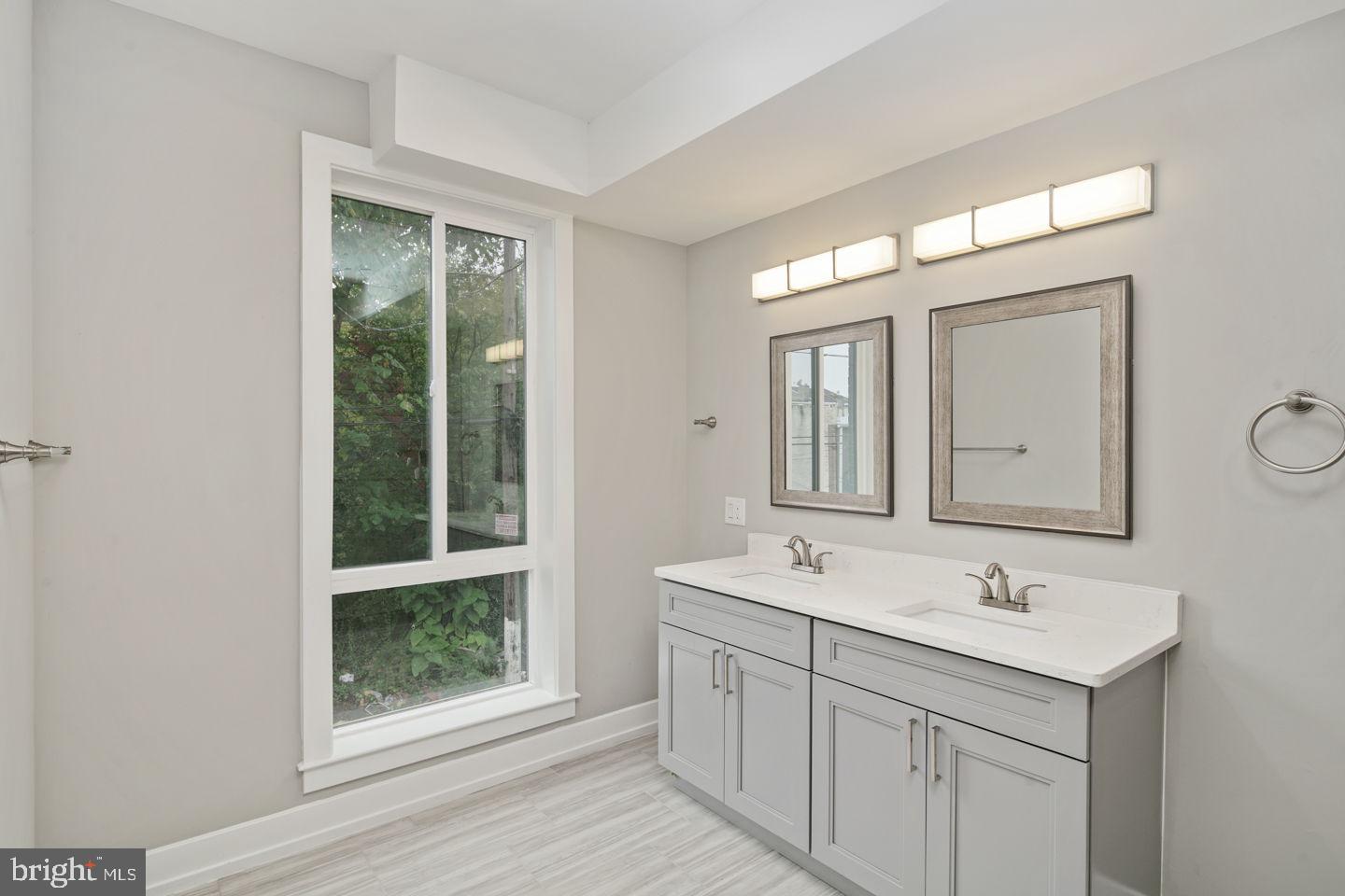 FRANCISVILLE - Residential