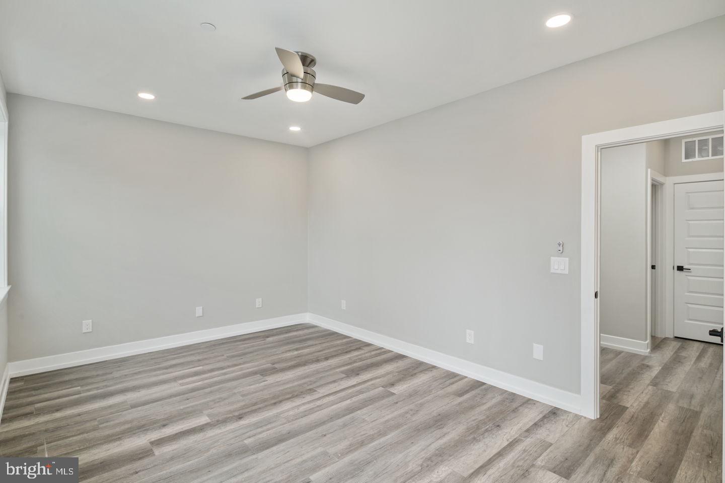 FRANCISVILLE - Residential