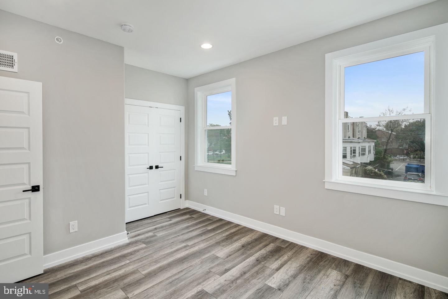 FRANCISVILLE - Residential