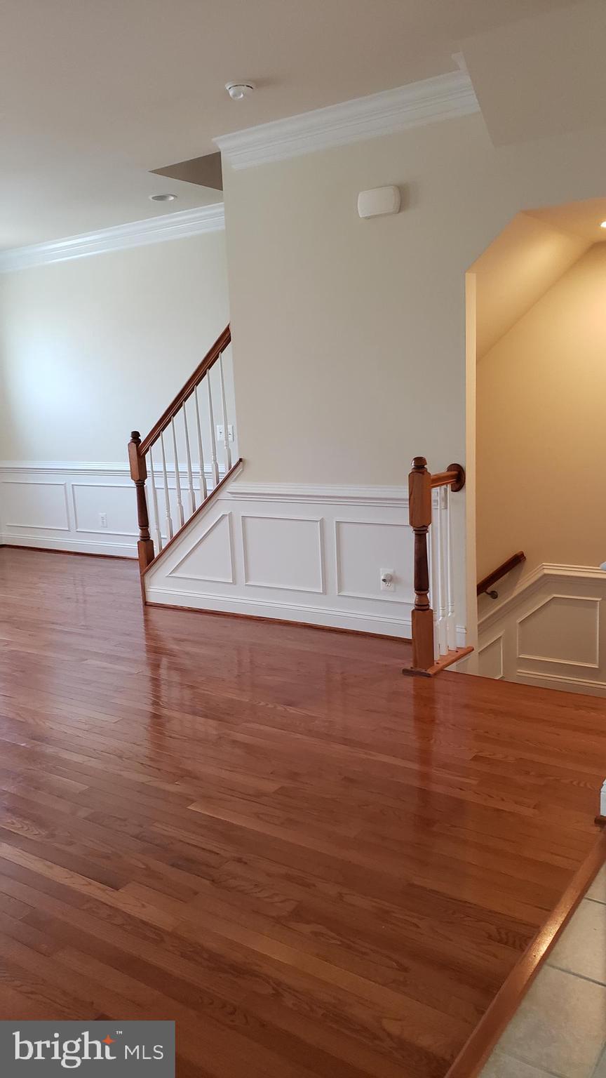 GOOSE CREEK VILLAGE NORTH - Residential Lease