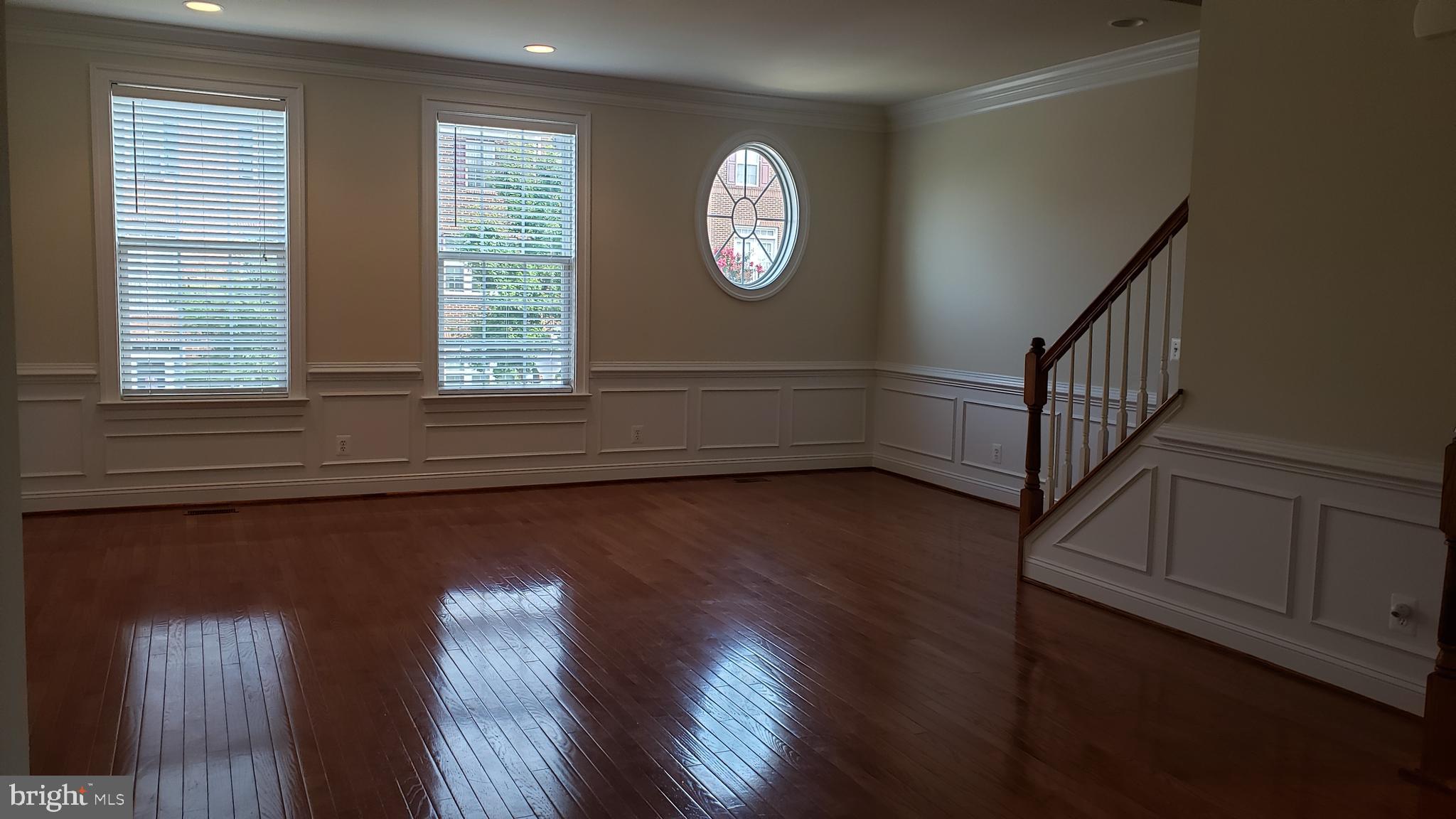 GOOSE CREEK VILLAGE NORTH - Residential Lease