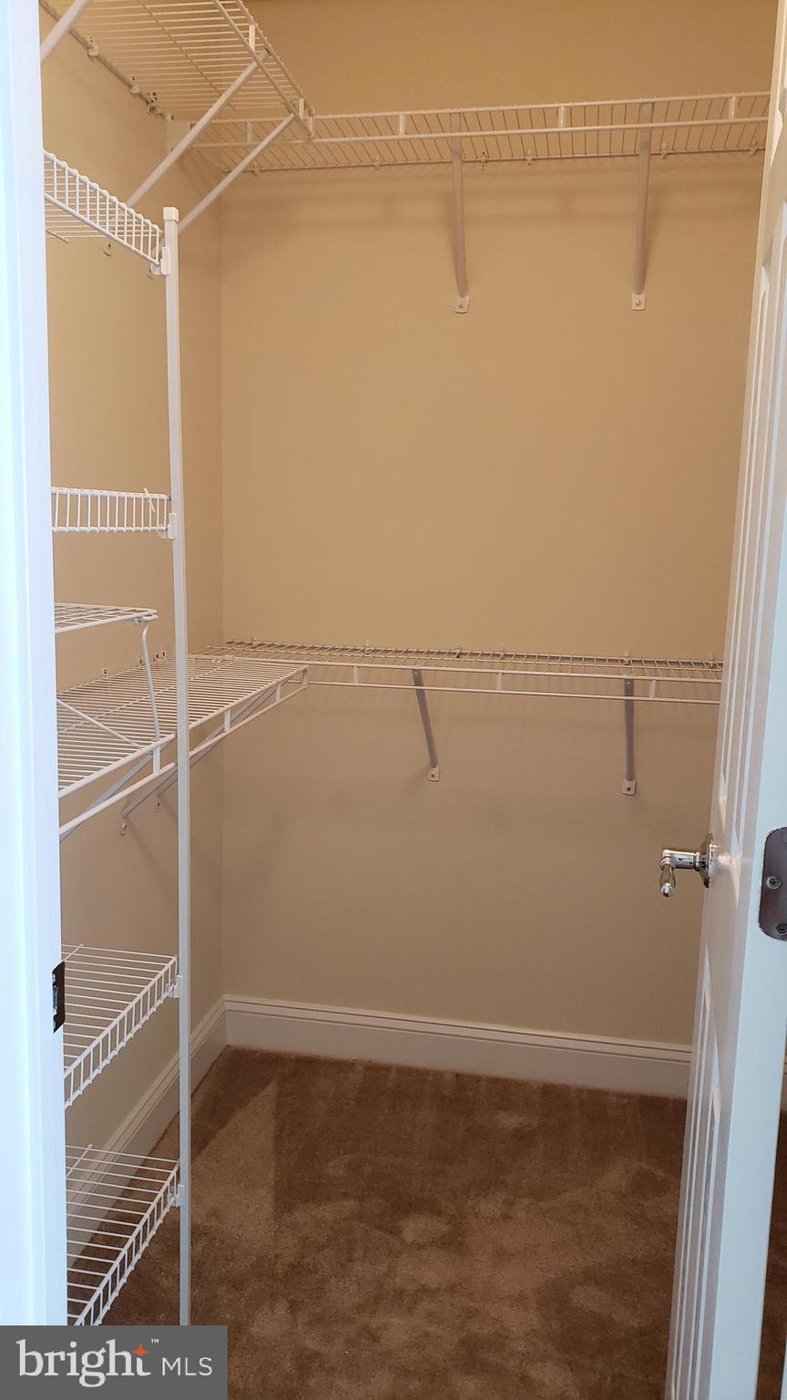 GOOSE CREEK VILLAGE NORTH - Residential Lease