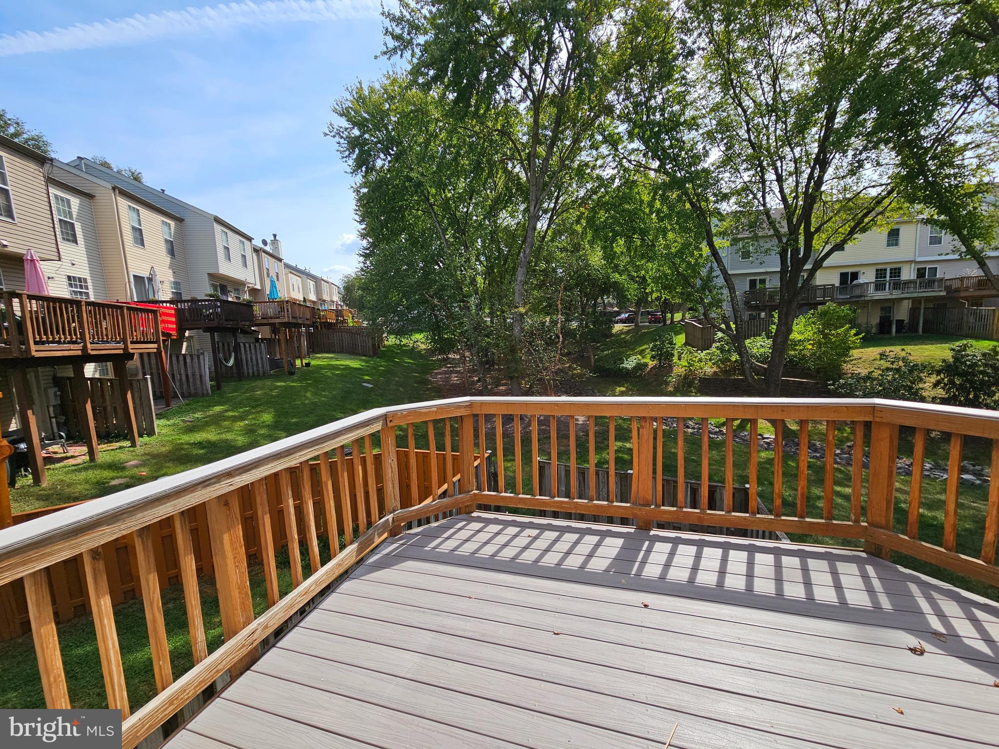 CENTRE RIDGE LAND BAY - Residential Lease