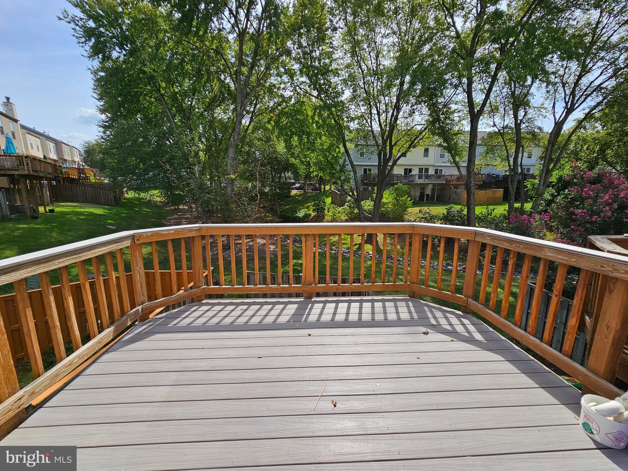 CENTRE RIDGE LAND BAY - Residential Lease