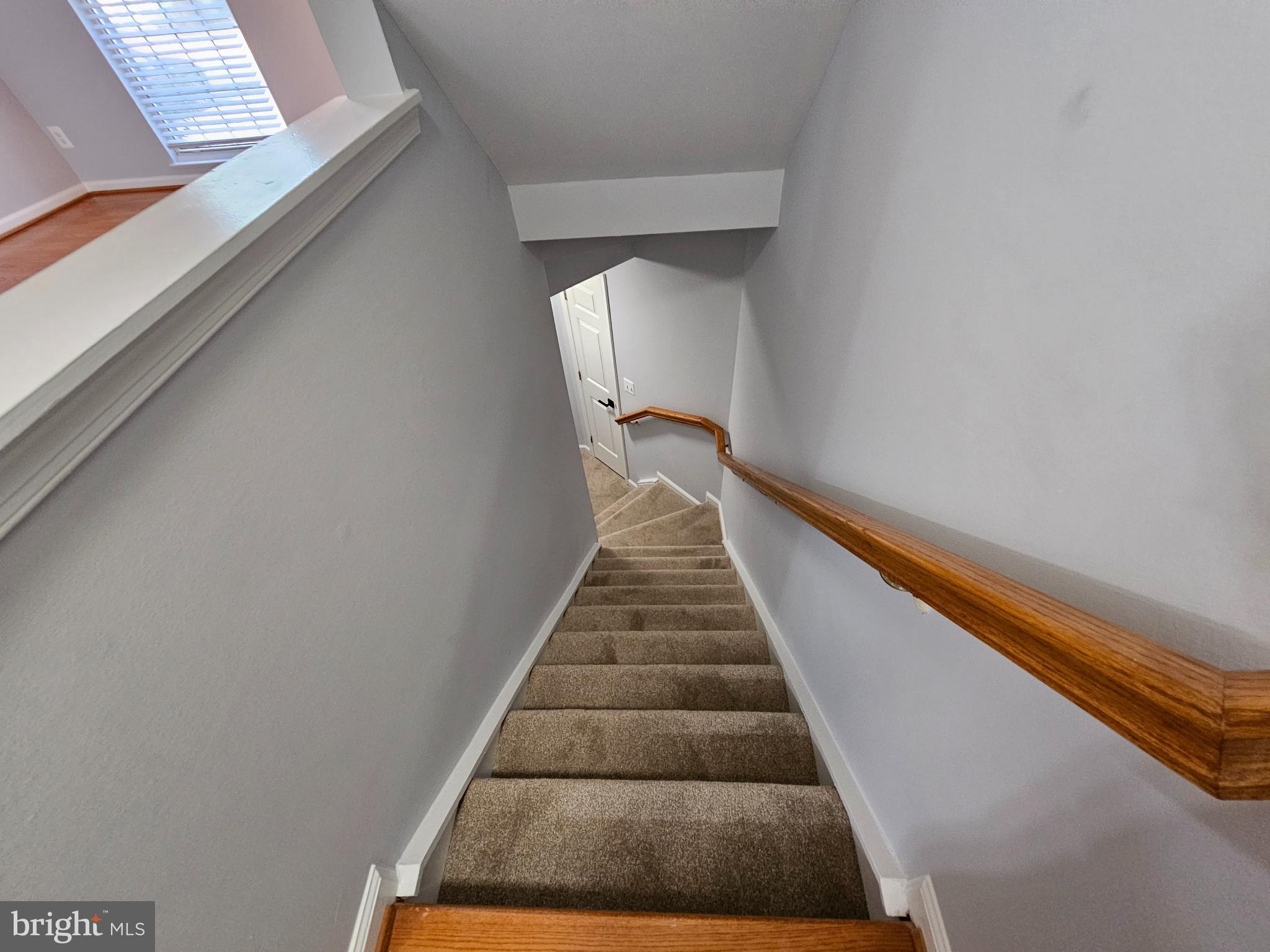 CENTRE RIDGE LAND BAY - Residential Lease