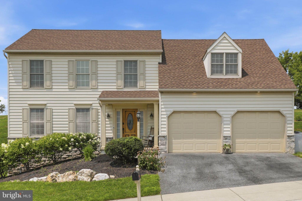 Photo of 140 Eagle Path, MOUNTVILLE, PA 17554 (MLS # PALA2092018)