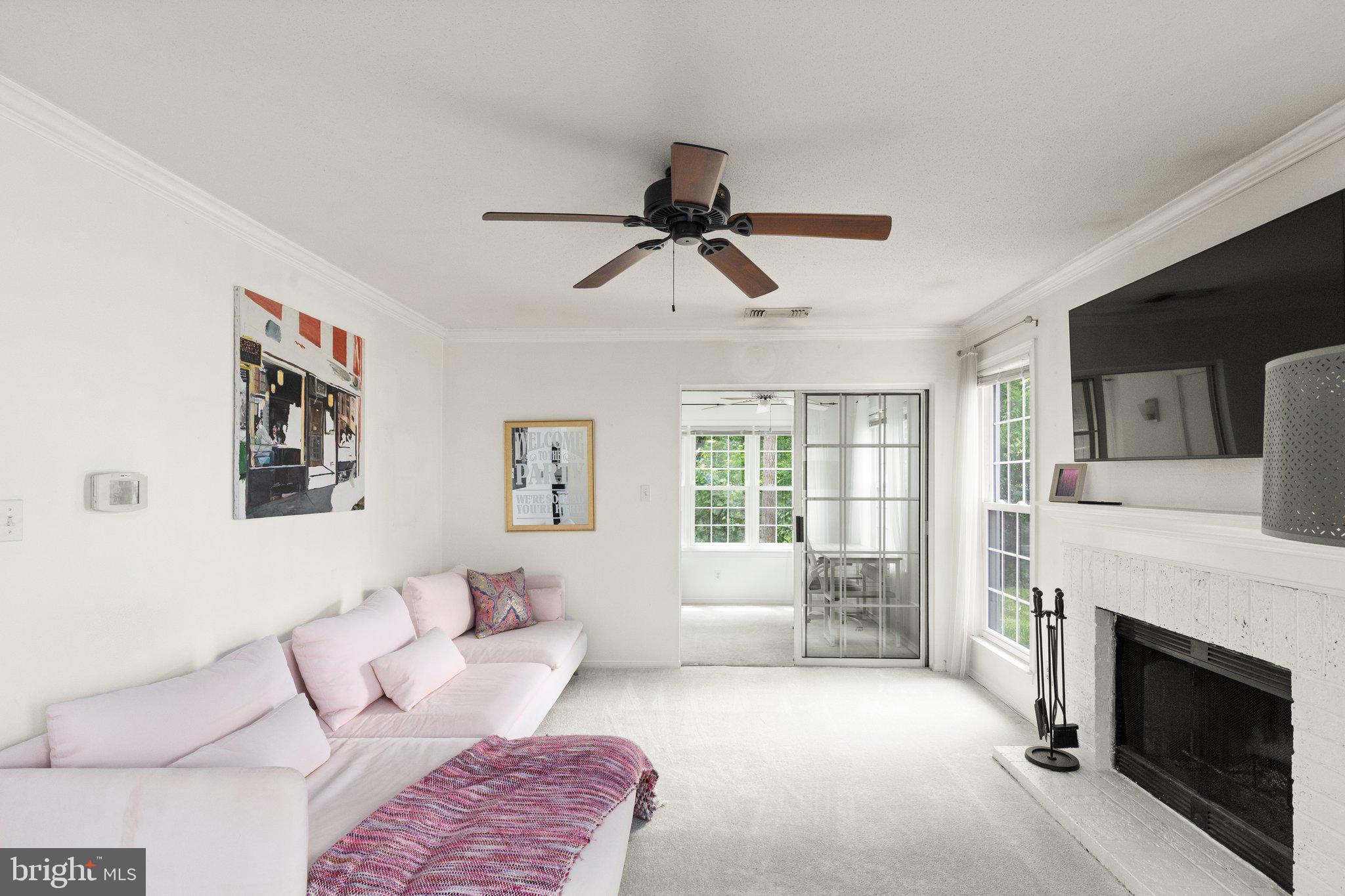 ENGLISH COUNTRY MANOR - Residential