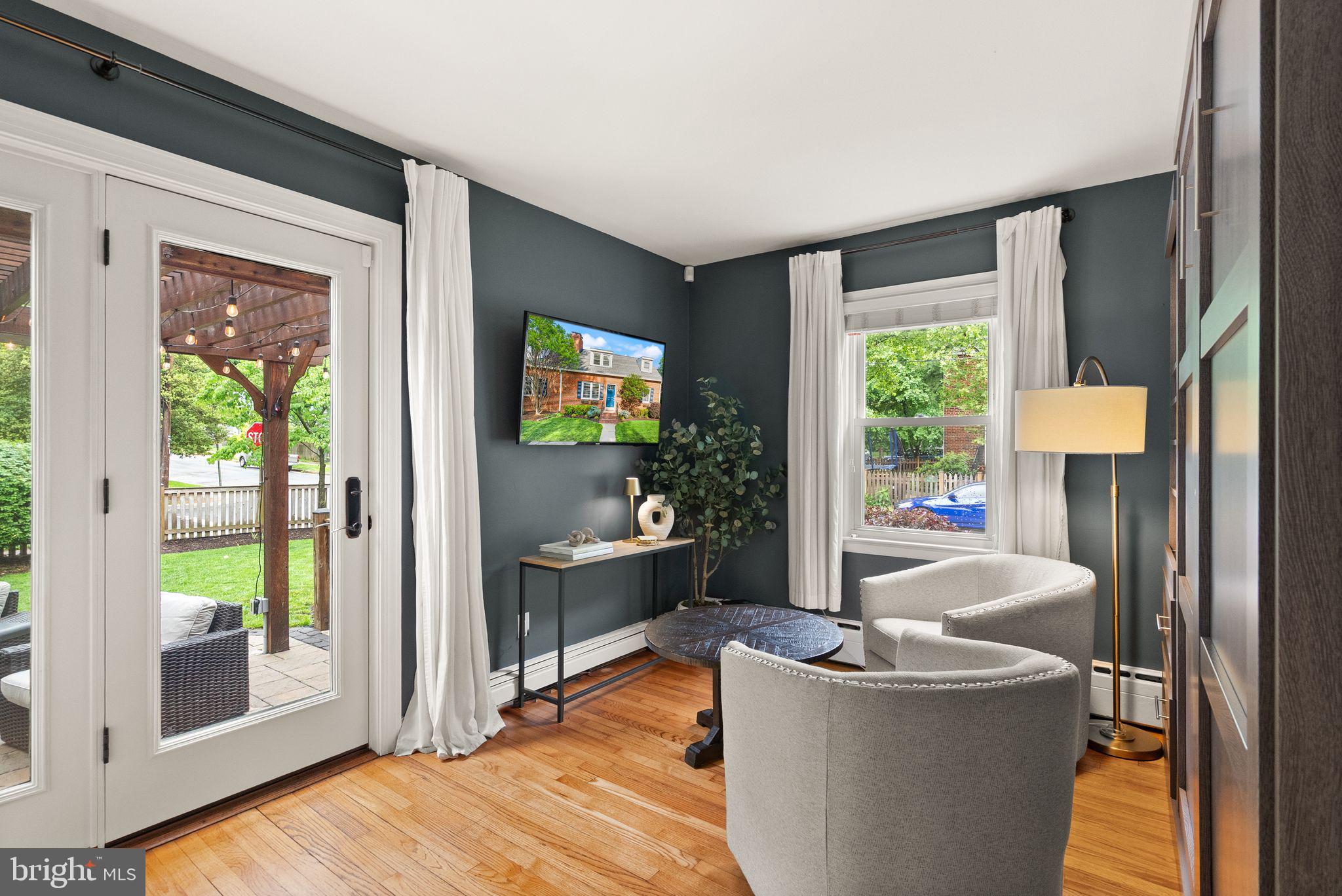 COTTAGE PARK - Residential