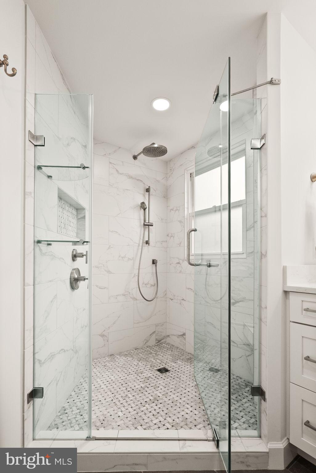 COTTAGE PARK - Residential