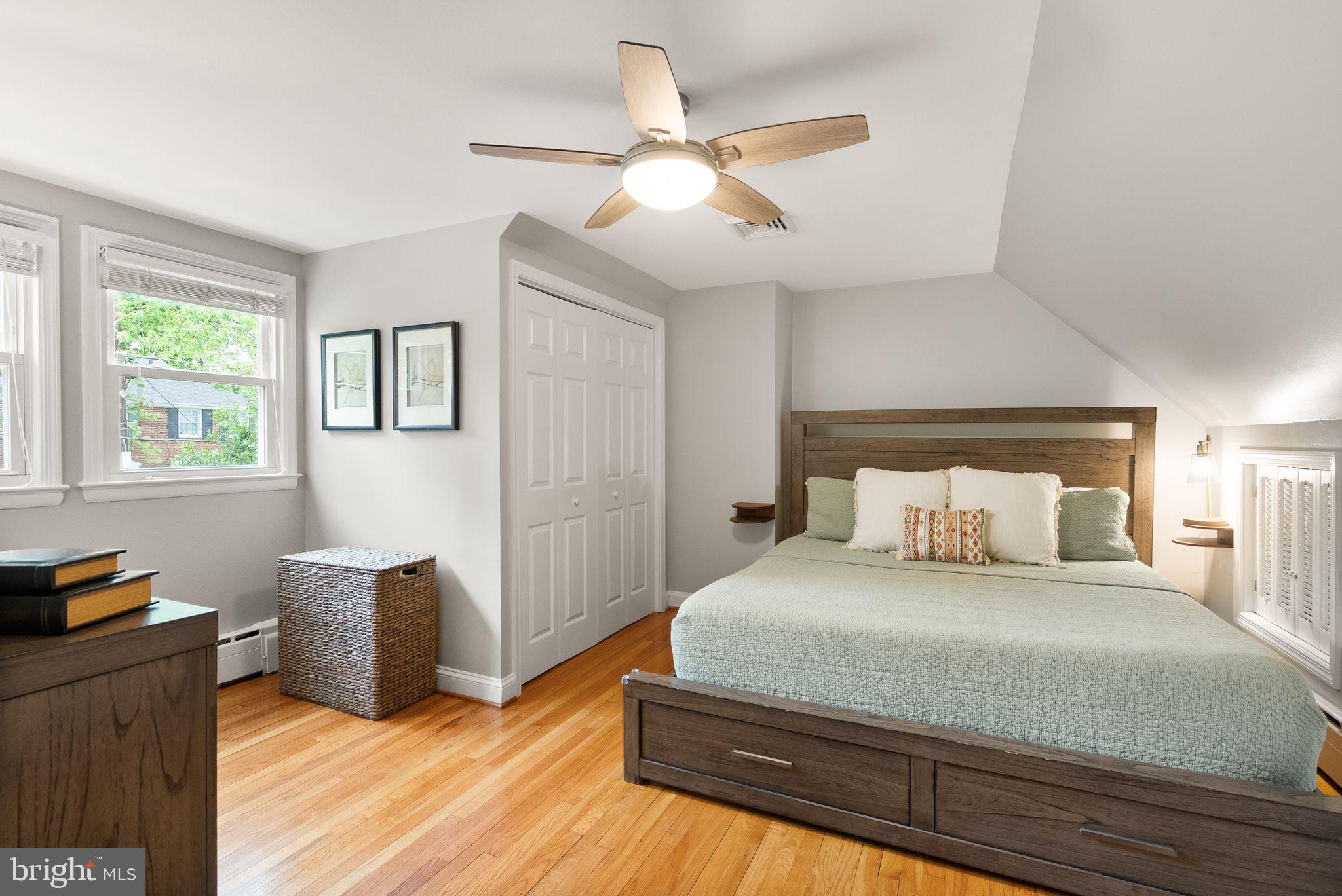 COTTAGE PARK - Residential