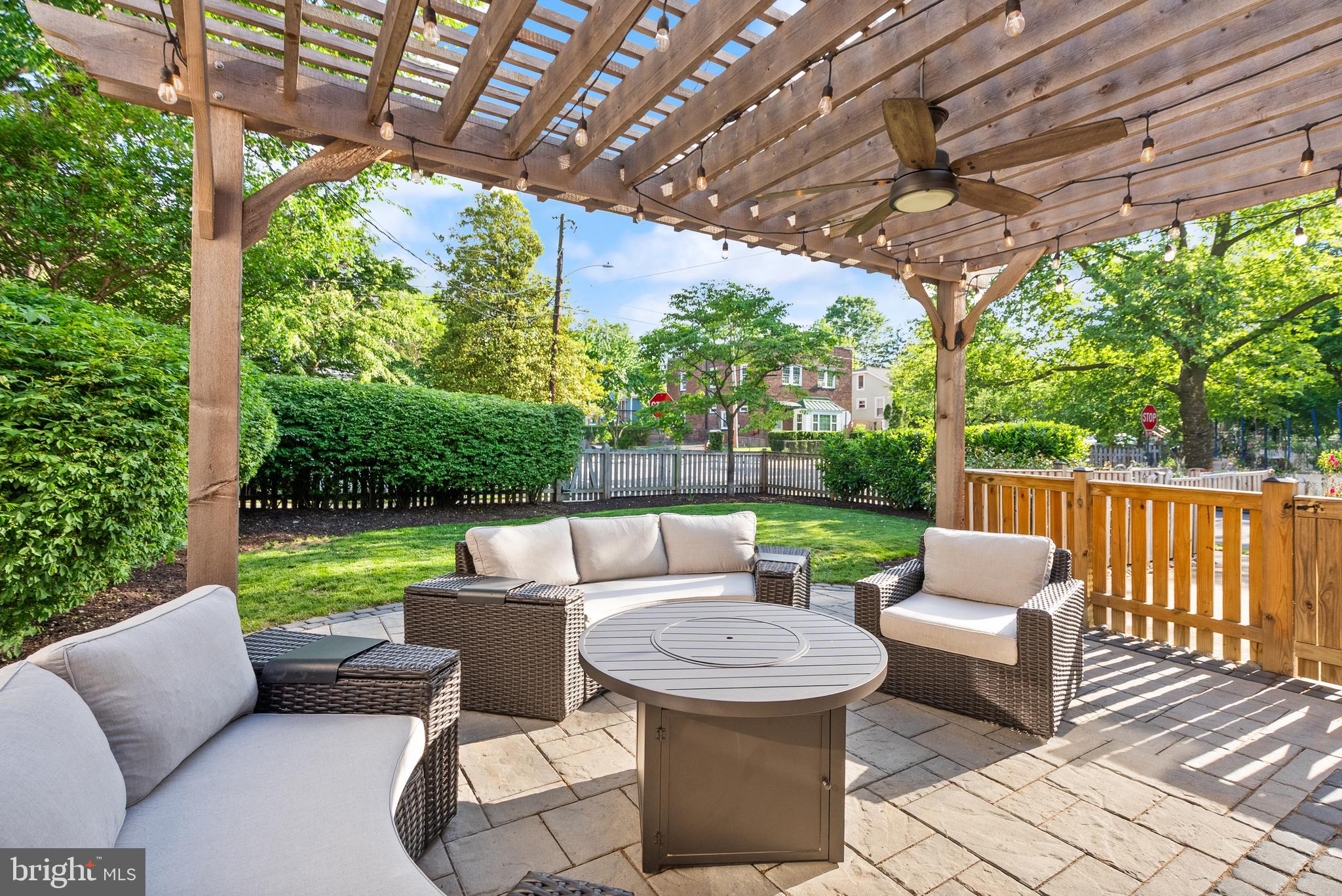 COTTAGE PARK - Residential