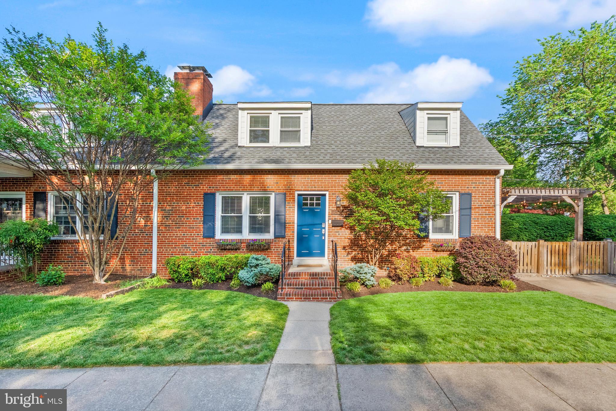 COTTAGE PARK - Residential