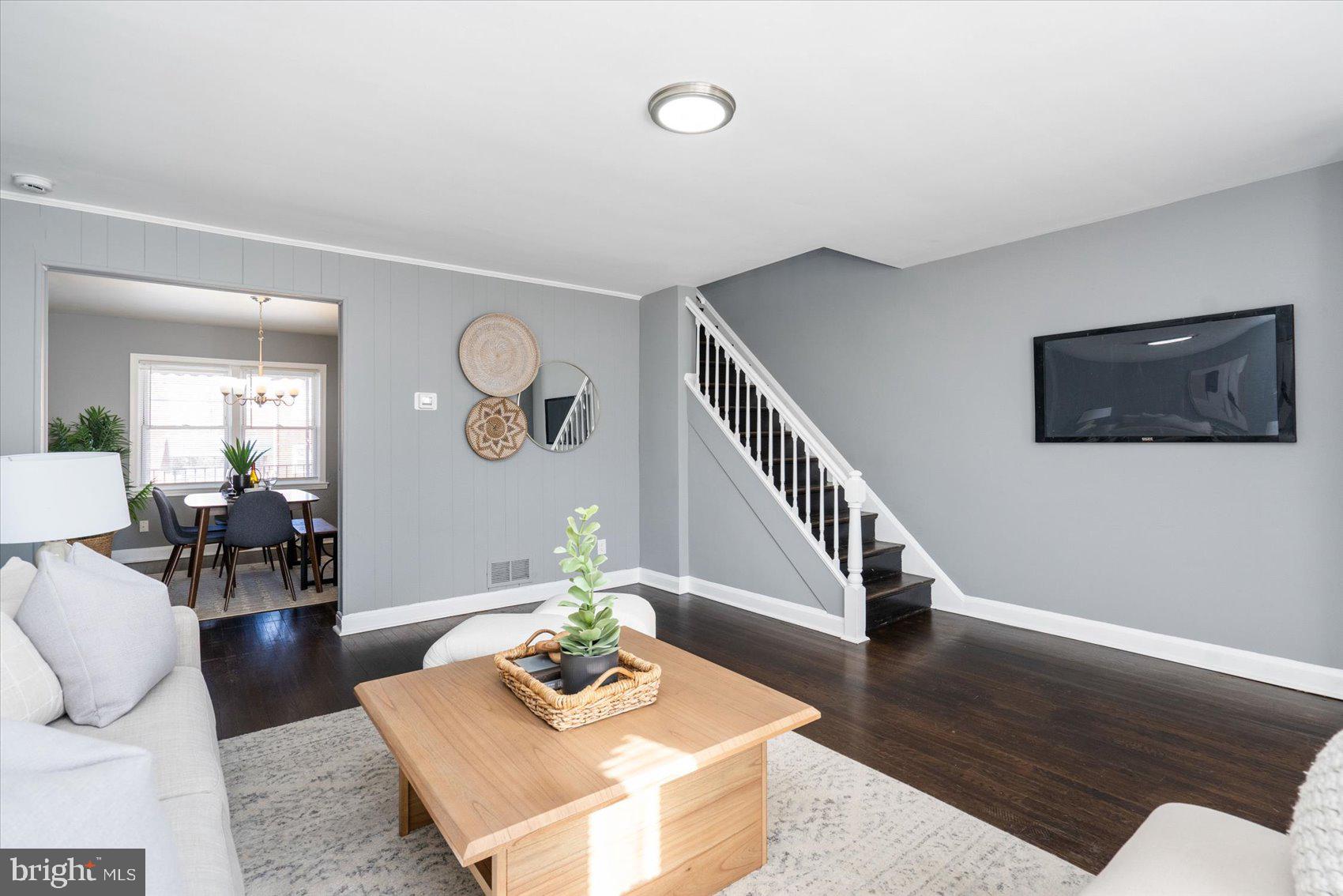 MIDDLESEX - Residential