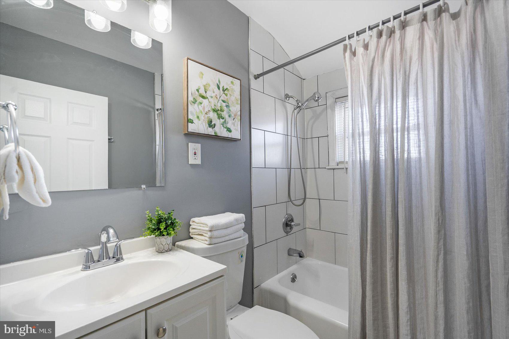 MIDDLESEX - Residential