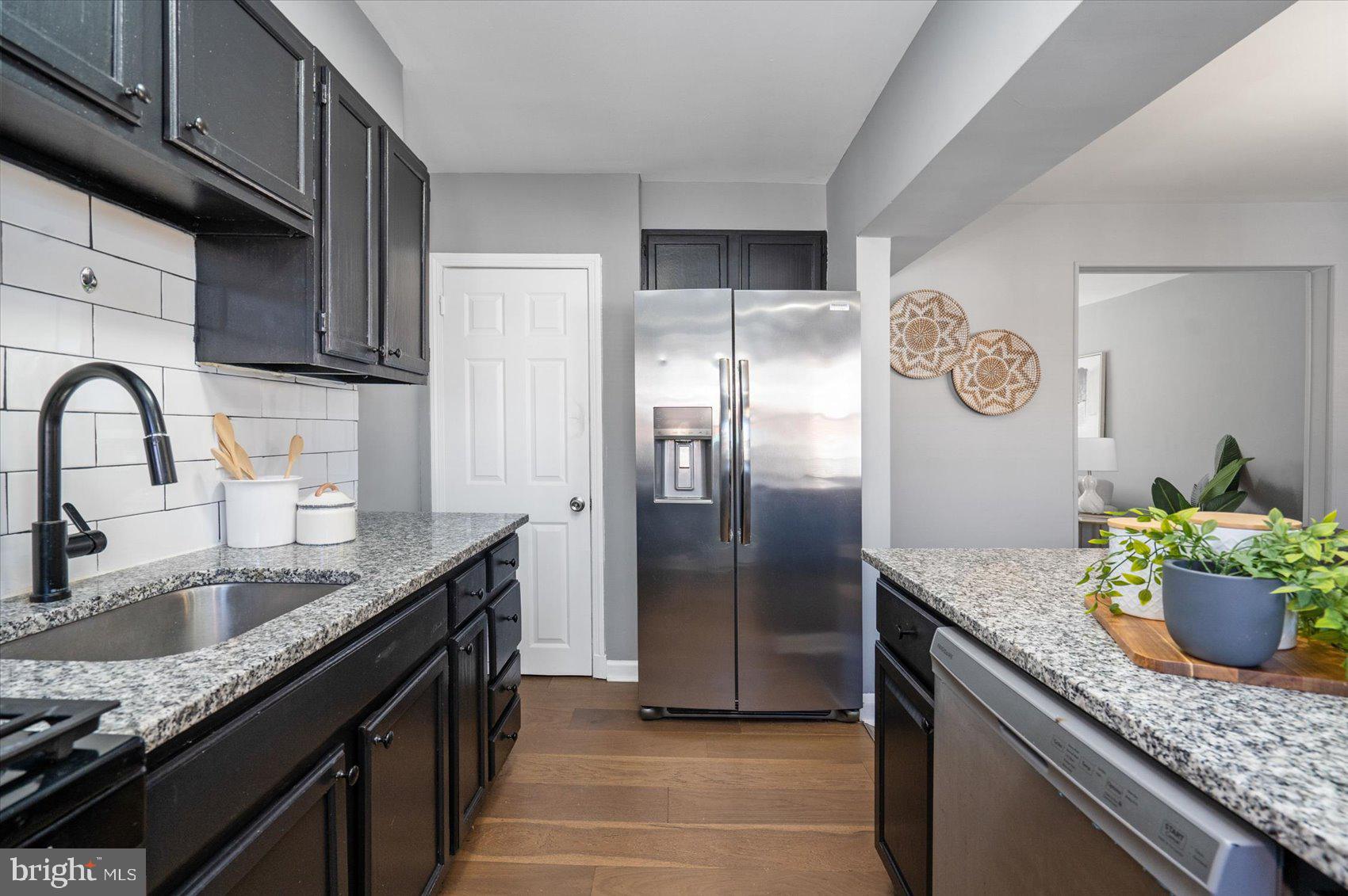 MIDDLESEX - Residential