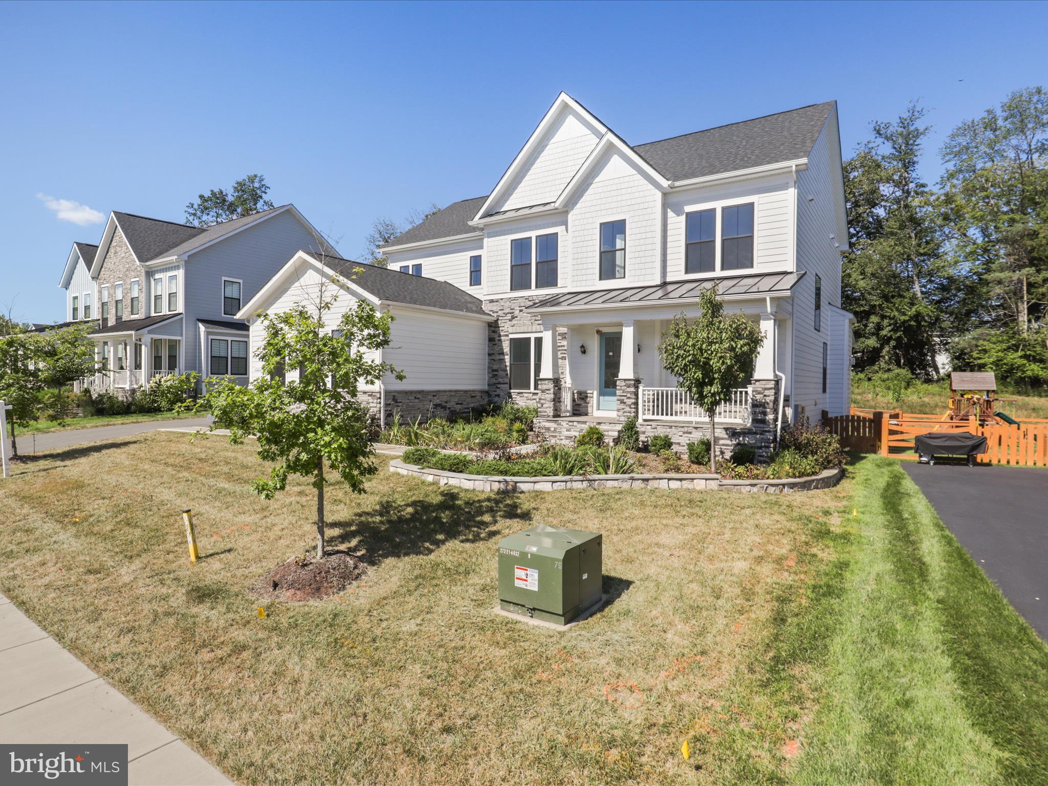 23637 CRANFORD KNOLL COURT