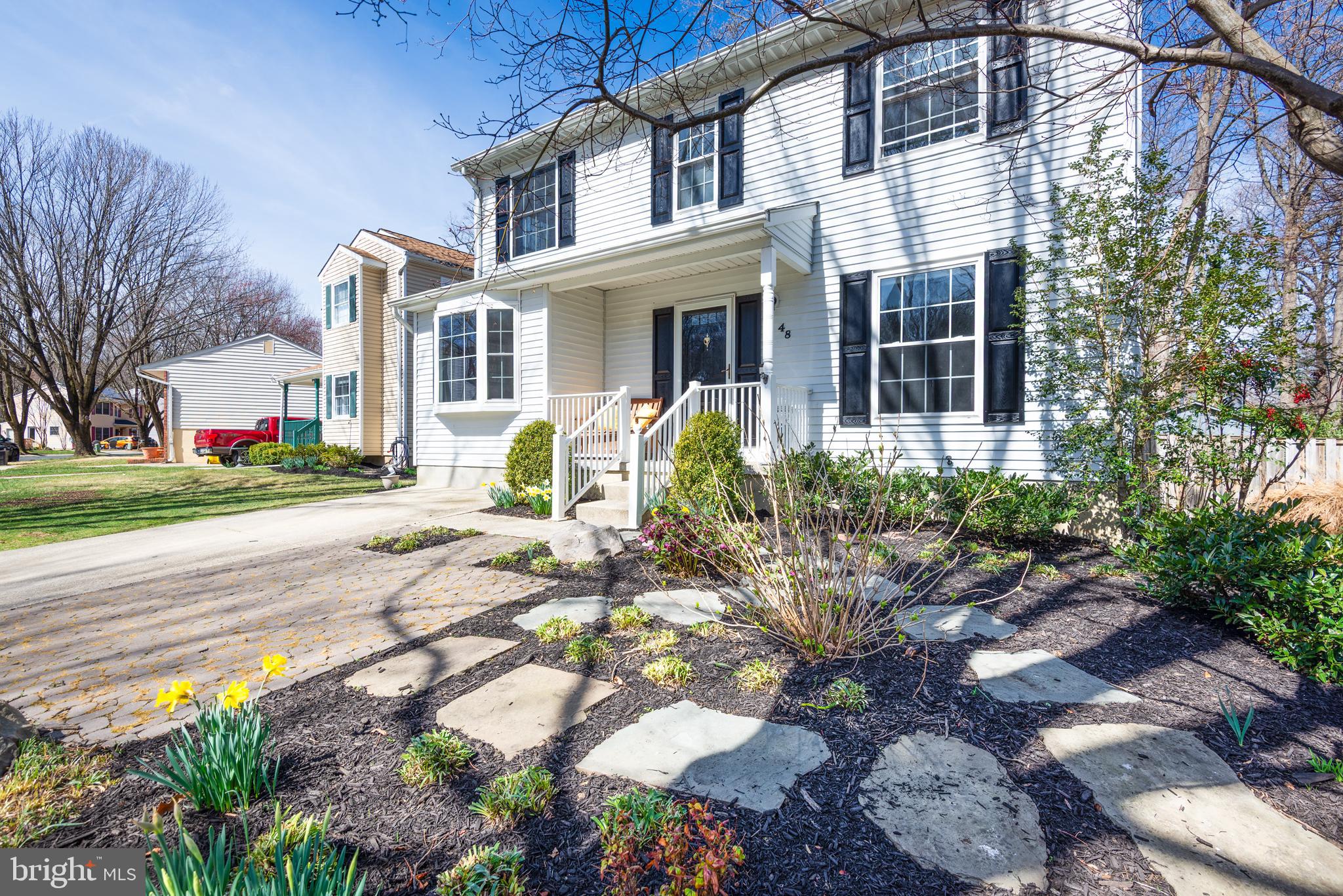 HUNTERS POINTE - Residential