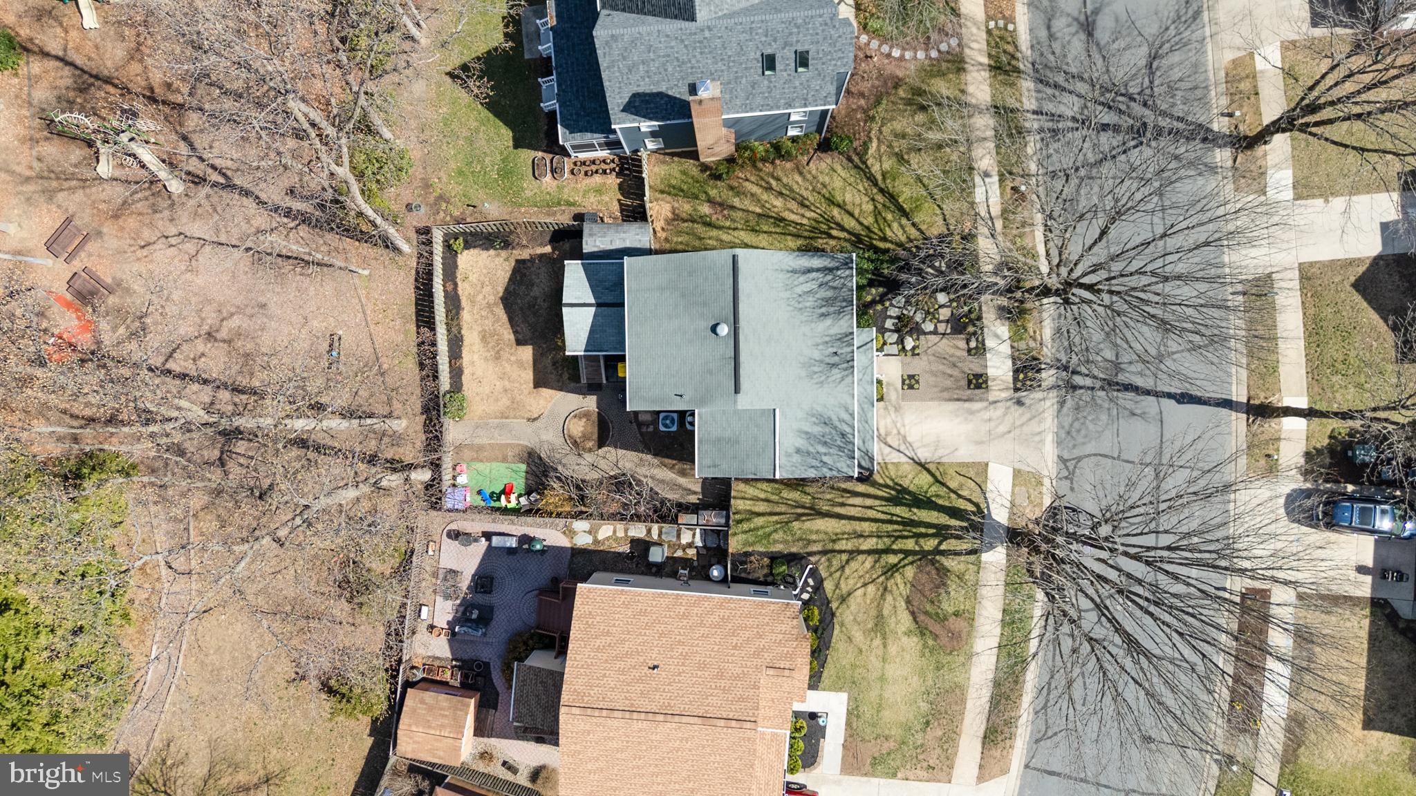 HUNTERS POINTE - Residential