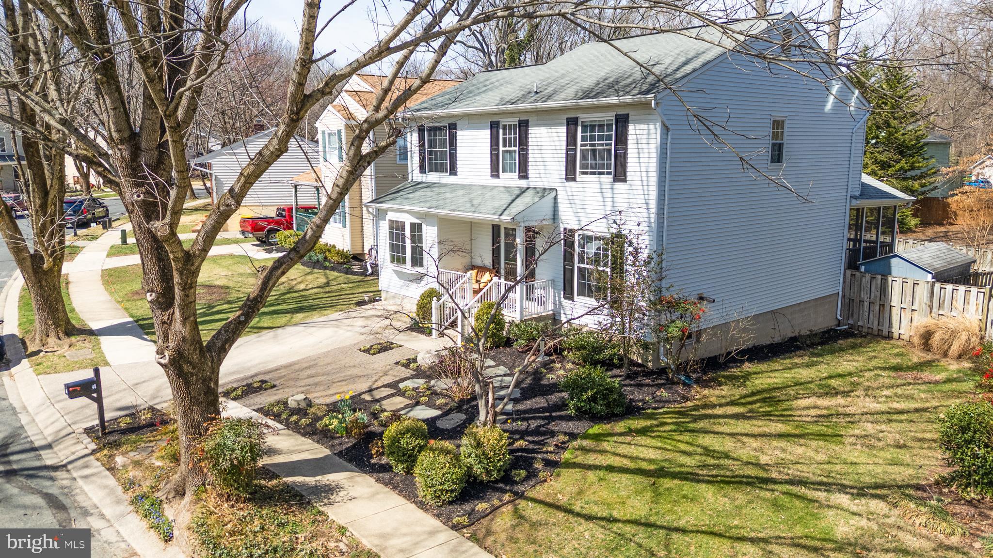 HUNTERS POINTE - Residential