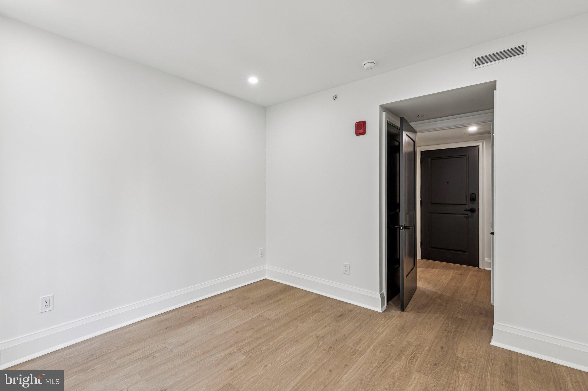 RITTENHOUSE SQUARE - Residential Lease