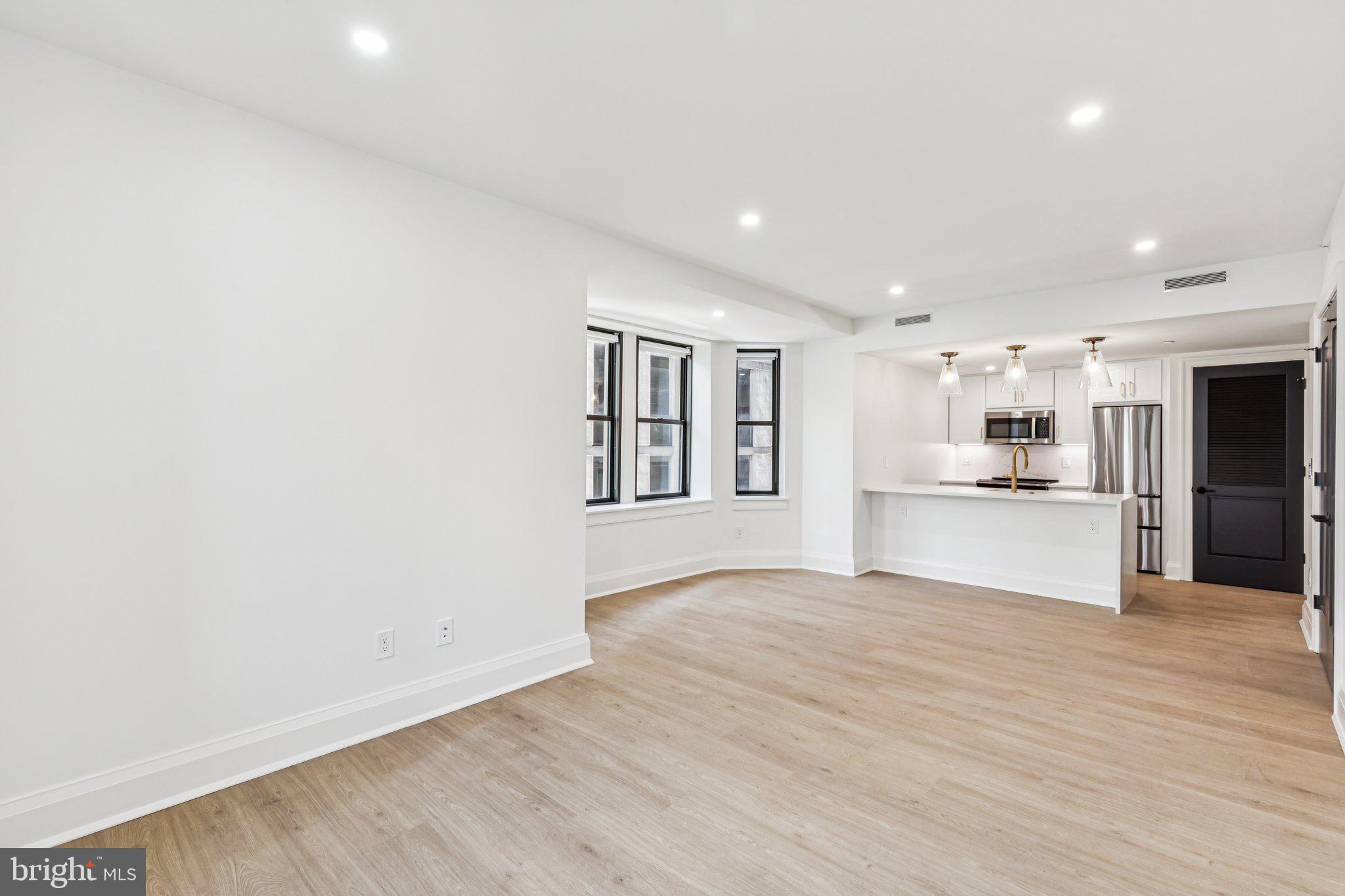 RITTENHOUSE SQUARE - Residential Lease