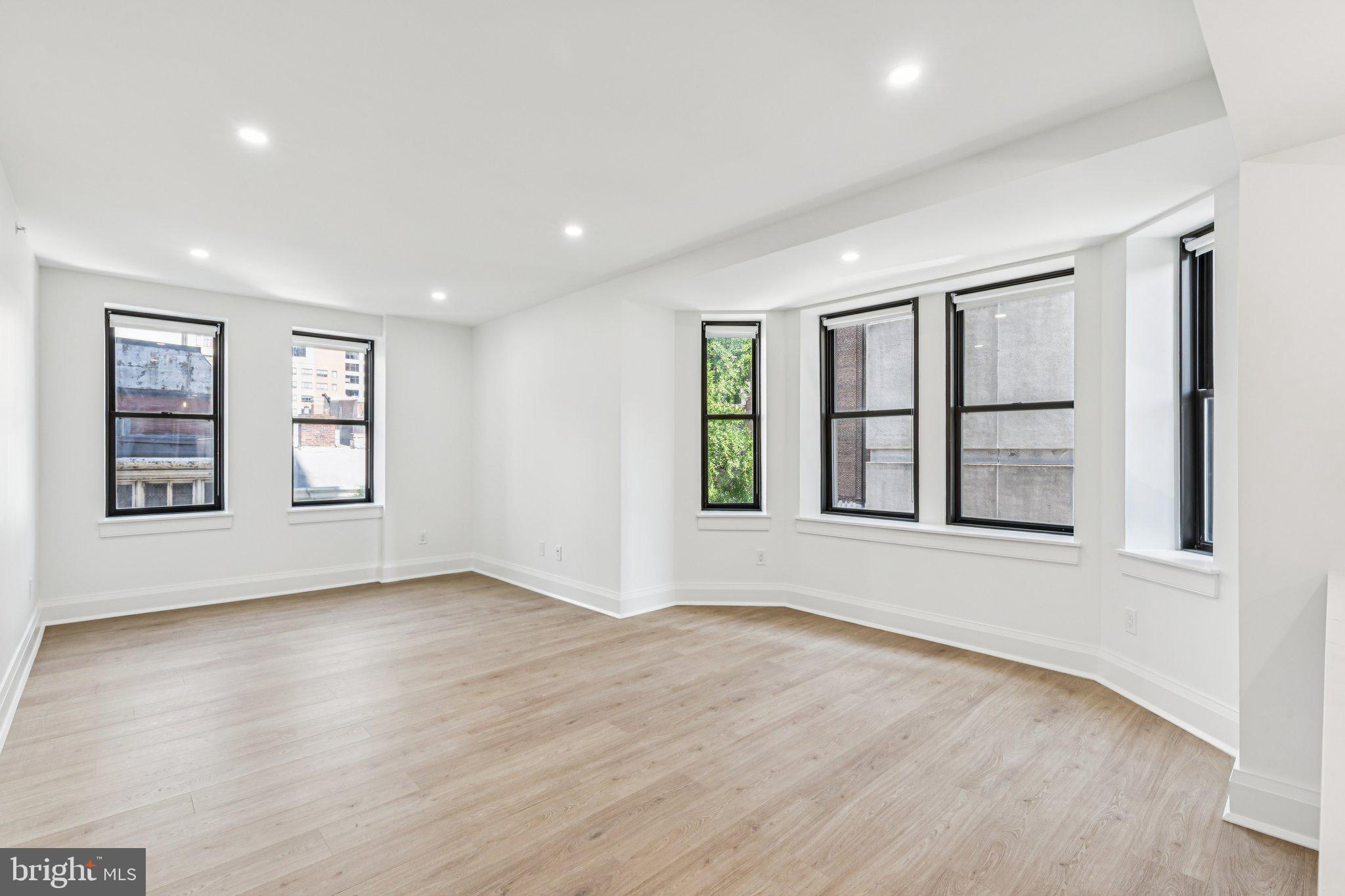 RITTENHOUSE SQUARE - Residential Lease