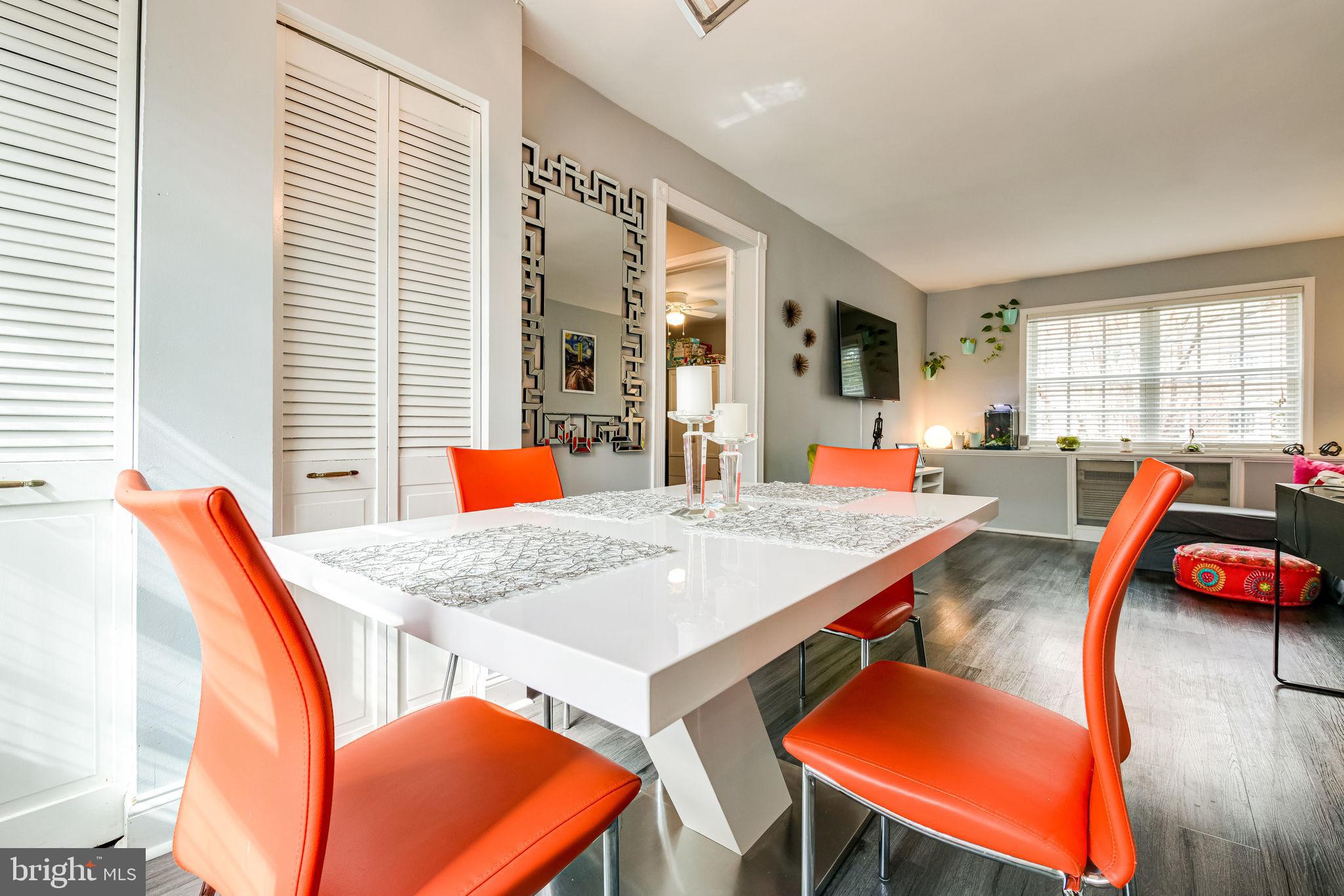 POTOWMACK CROSSING - Residential Lease