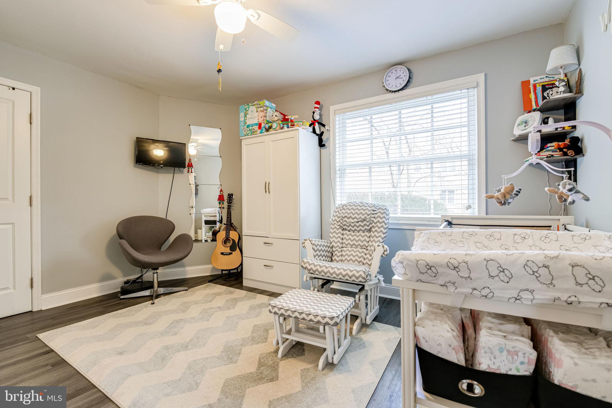 POTOWMACK CROSSING - Residential Lease