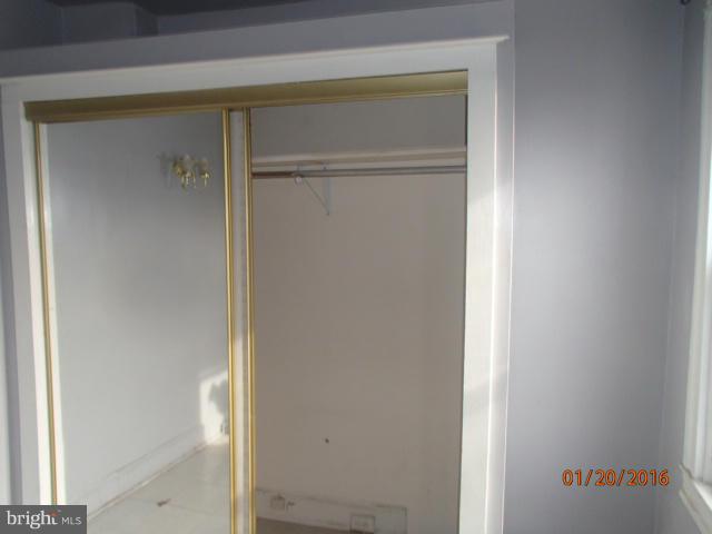 CLIFTON - Residential