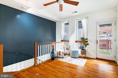 Townhouse For Sale - 729 S 12th Street #101<br/> PHILADELPHIA, PA 19147